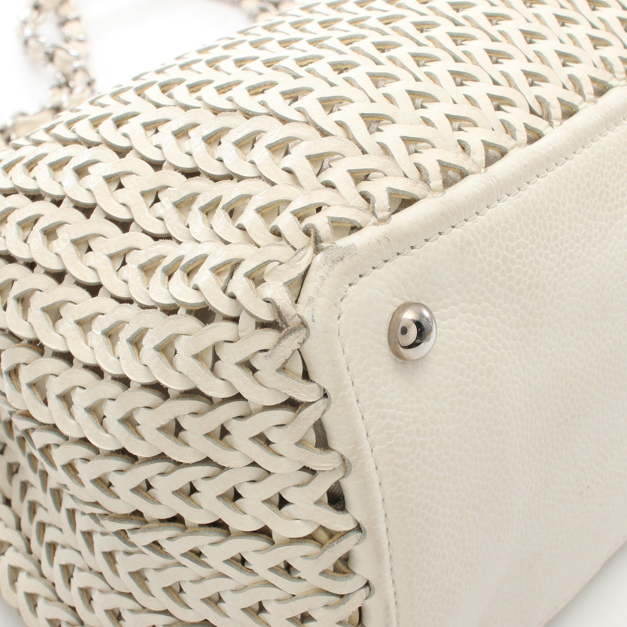 Chanel Chanel Coco Mark Chain Shoulder Bag Caviar Skin Ivory Silver Hardware Mesh Size ONE SIZE - 6 Thumbnail