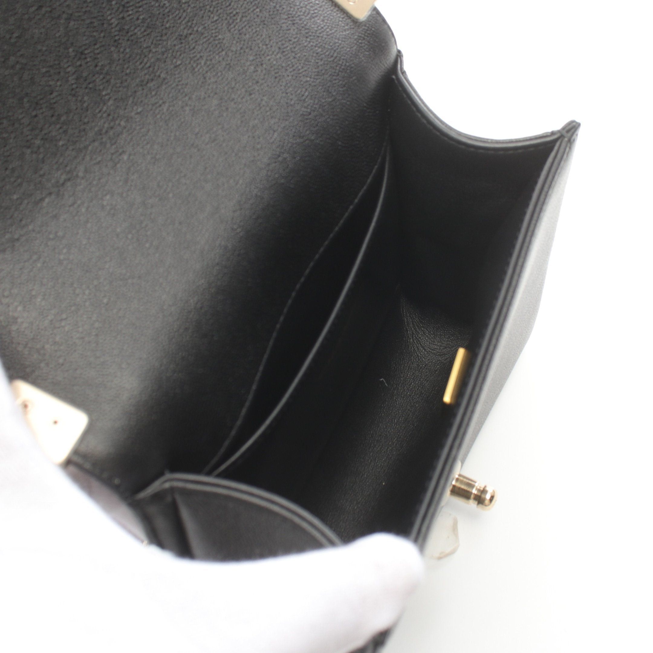 Chanel Chanel Boy Chanel Chain Shoulder Bag Leather Black Gold Hardware Size ONE SIZE - 3 Thumbnail