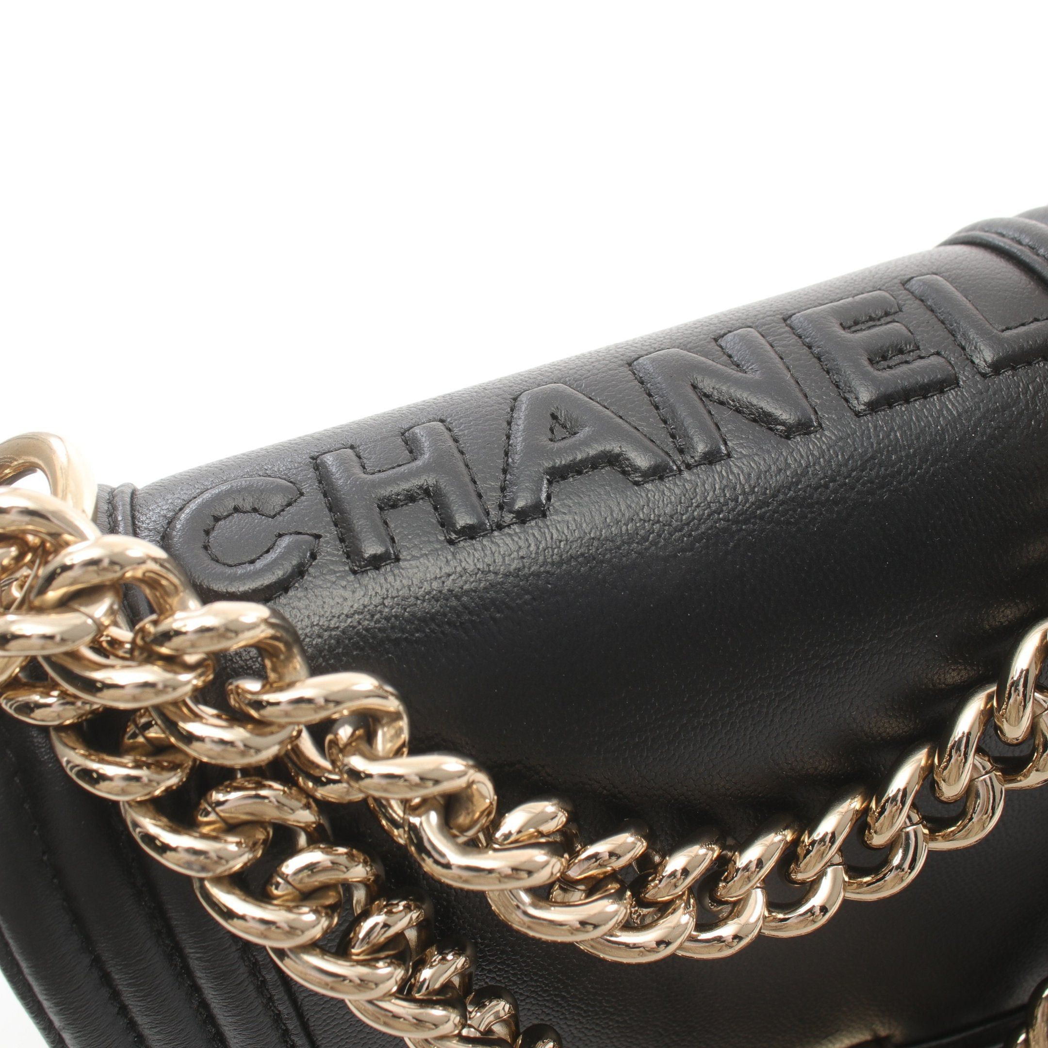Chanel Chanel Boy Chanel Chain Shoulder Bag Leather Black Gold Hardware Size ONE SIZE - 8 Thumbnail