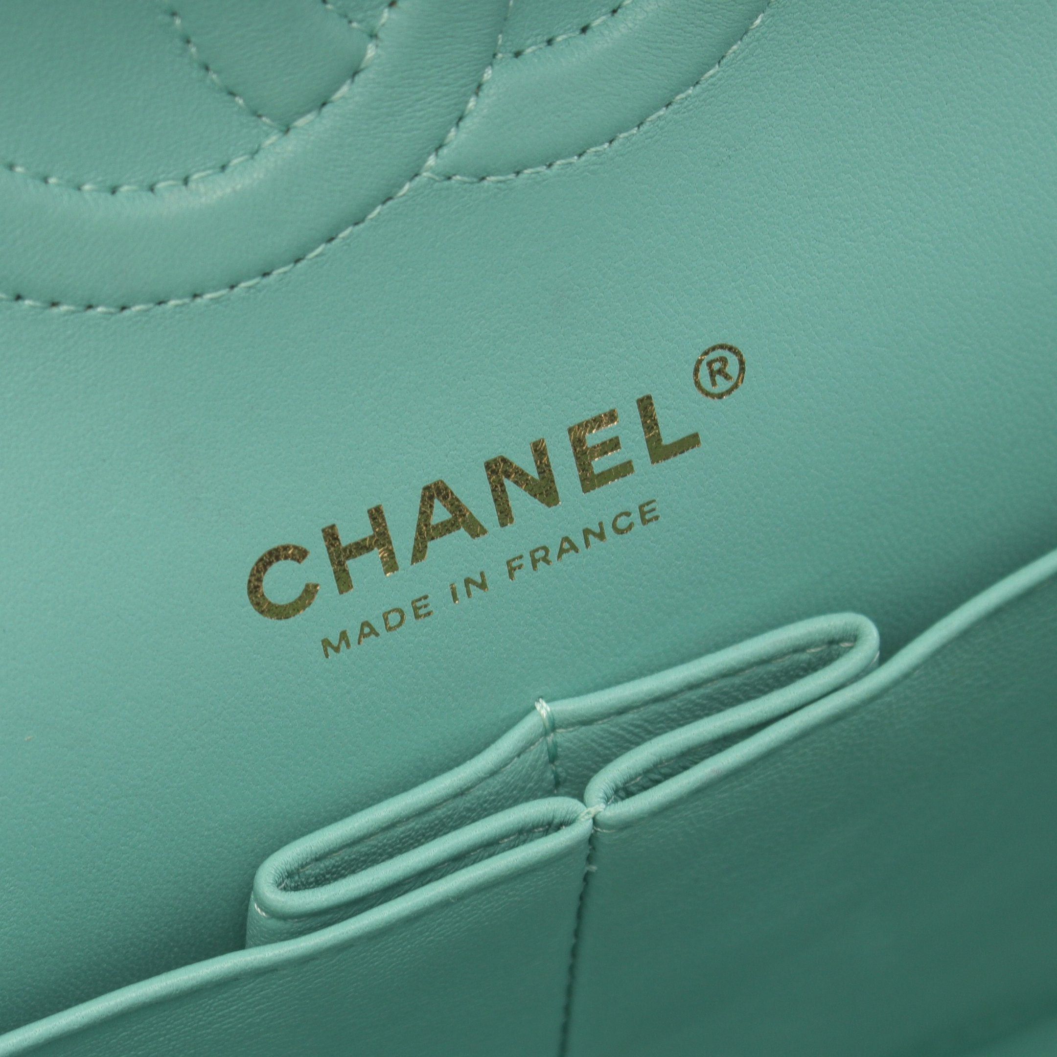 Chanel Chanel Matelasse Double Flap Chain Shoulder Bag Caviar Skin Turquoise Blue Gold Hardware Size ONE SIZE - 4 Thumbnail