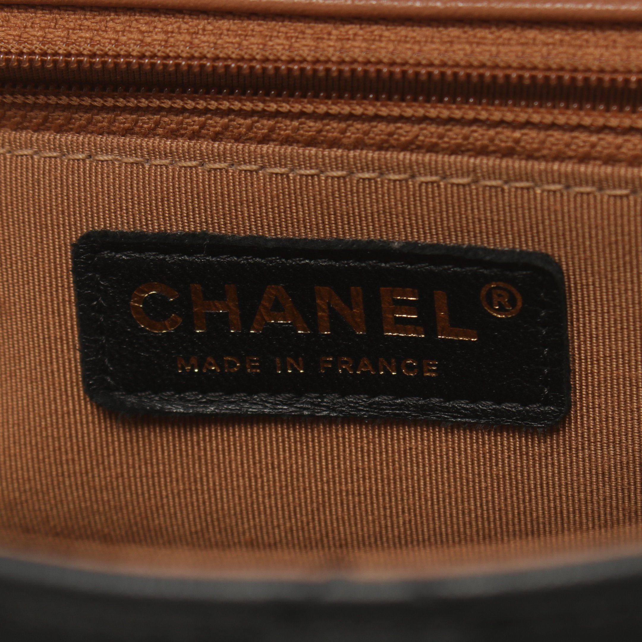 Chanel Chanel Matelasse Chain Shoulder Bag Lambskin Black Gold Hardware Size ONE SIZE - 4 Thumbnail