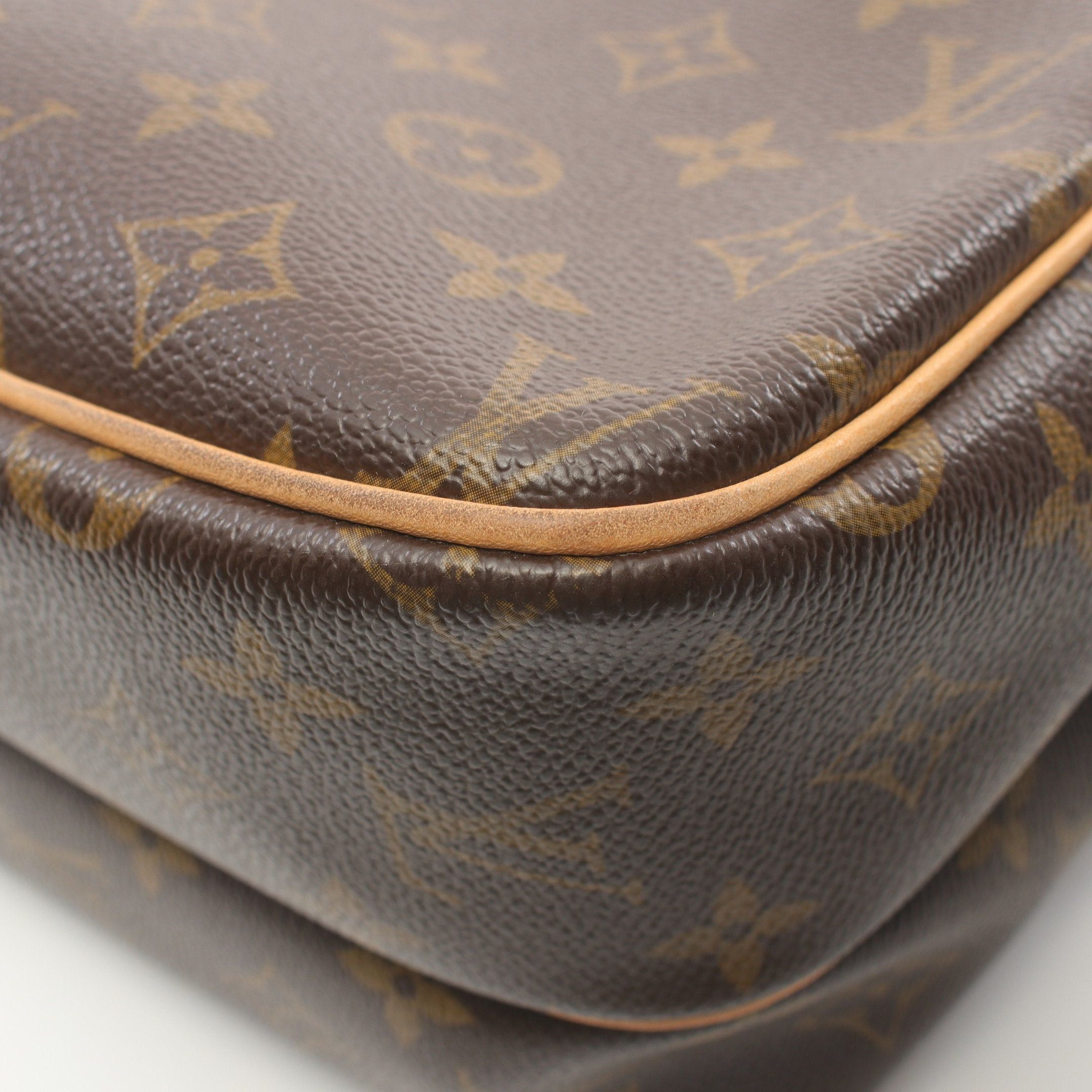 Louis Vuitton Louis Vuitton Reporter Pm Monogram Shoulder Bag Leather Brown Size ONE SIZE - 8 Thumbnail