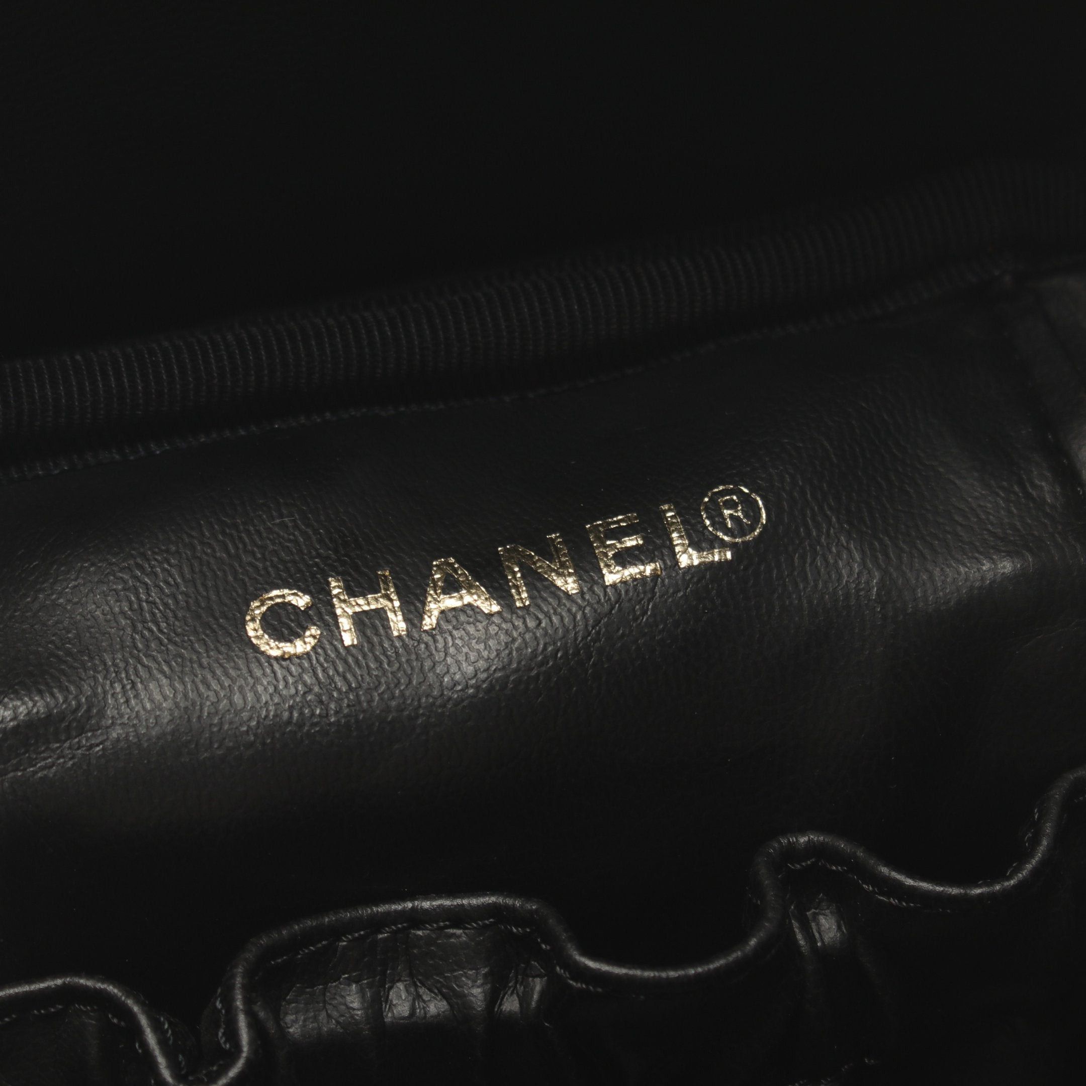 Chanel Chanel Coco Mark Handbag Vanity Bag Caviar Skin Black Gold Hardware Size ONE SIZE - 4 Thumbnail