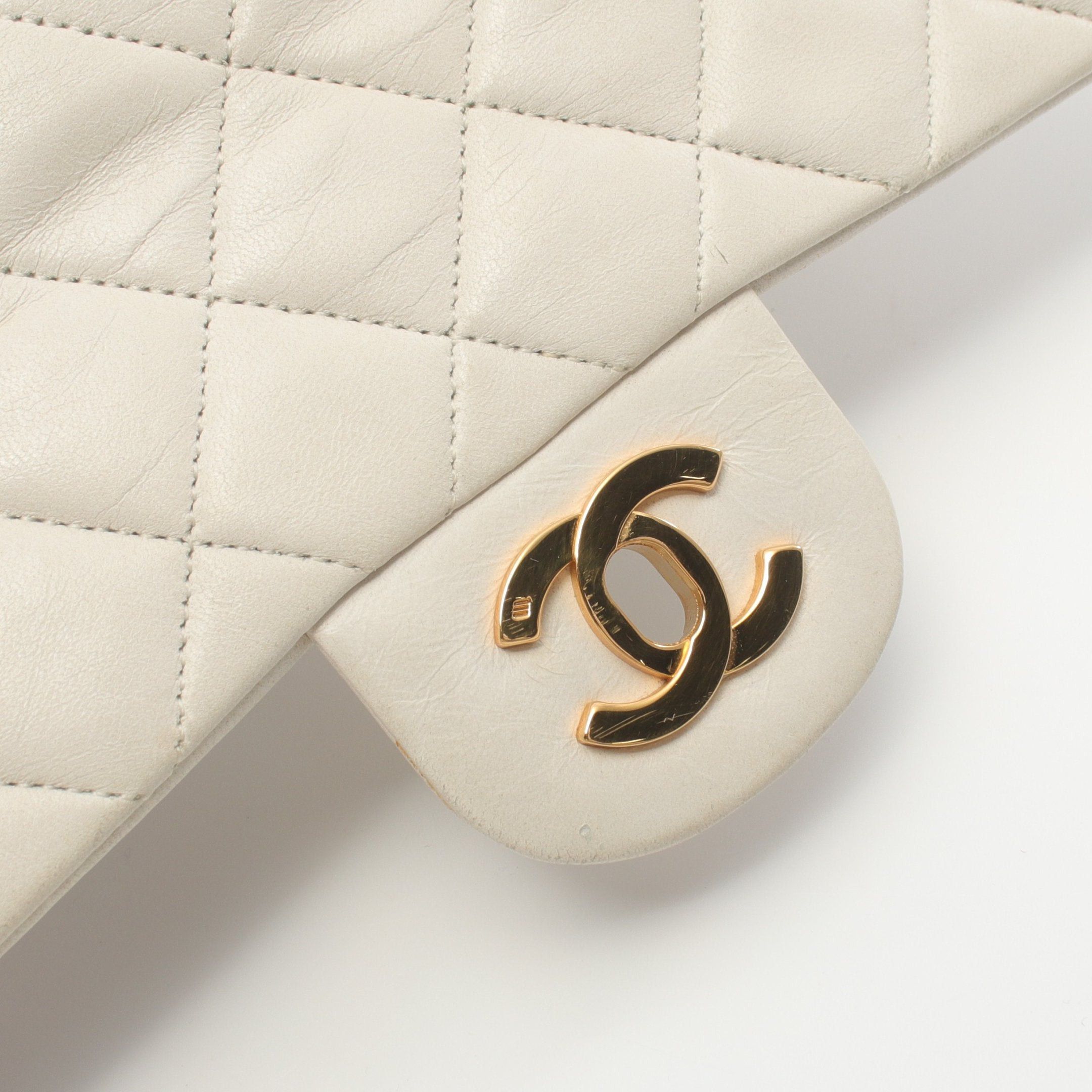 Chanel Chanel Matelasse Double Flap Chain Shoulder Bag Lambskin Off White Gold Hardware Size ONE SIZE - 10 Thumbnail