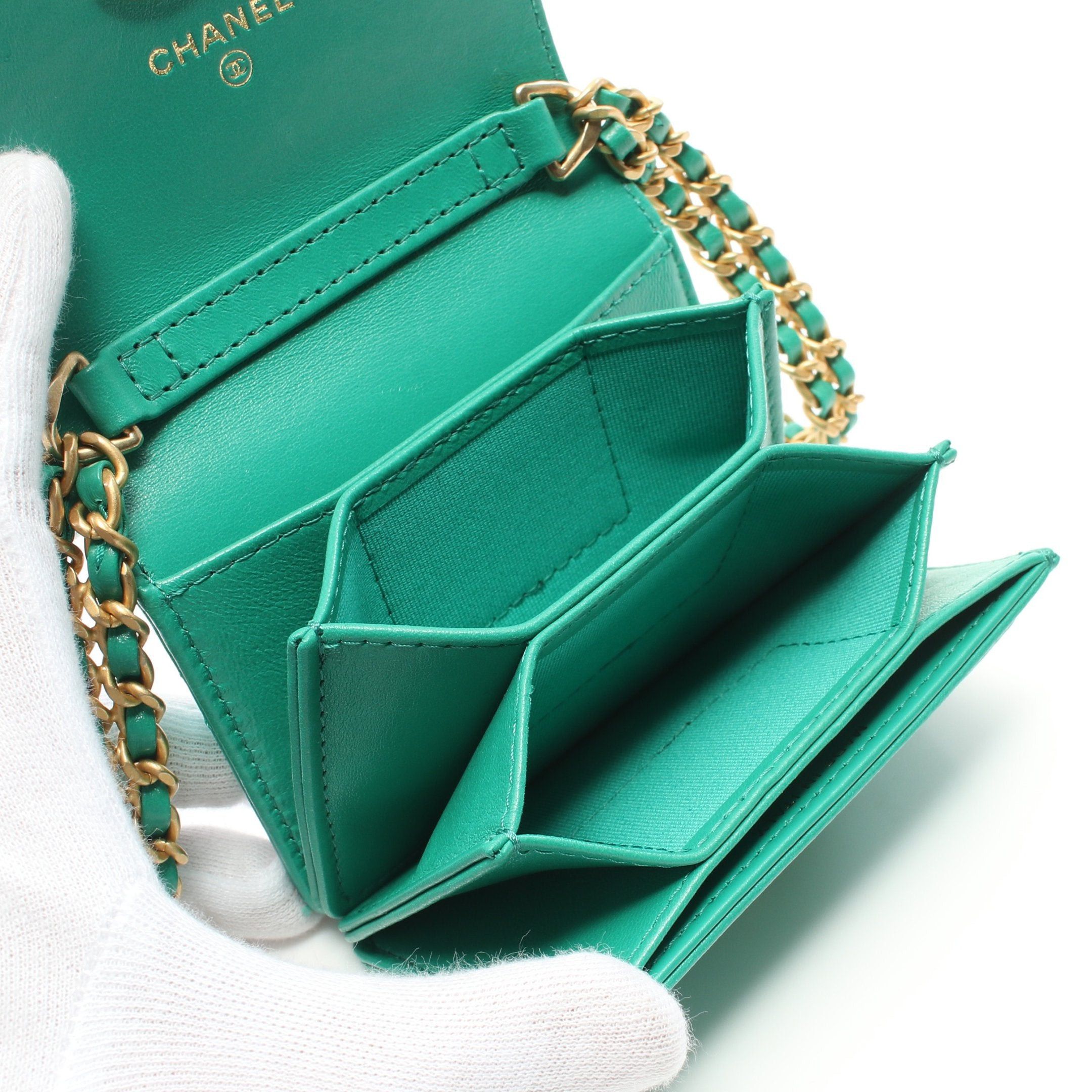 Chanel Chanel Matelasse Coin Purse Card Case Lambskin Green Gold Hardware With Chain Strap Size ONE SIZE - 3 Thumbnail