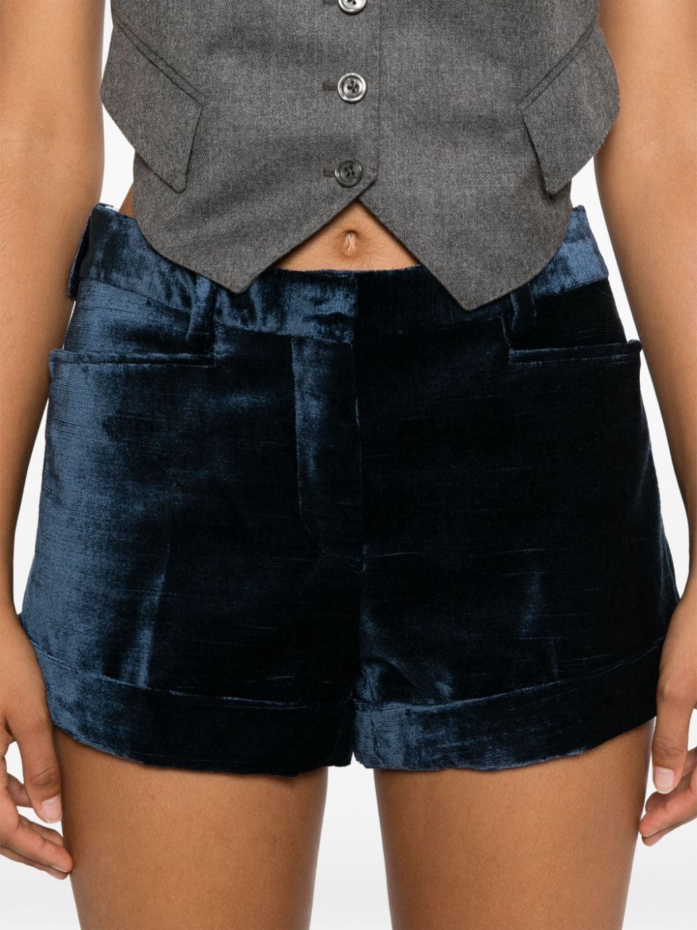 Tom Ford VELVET SHORTS Size 27" / US 4 / IT 40 - 3 Thumbnail