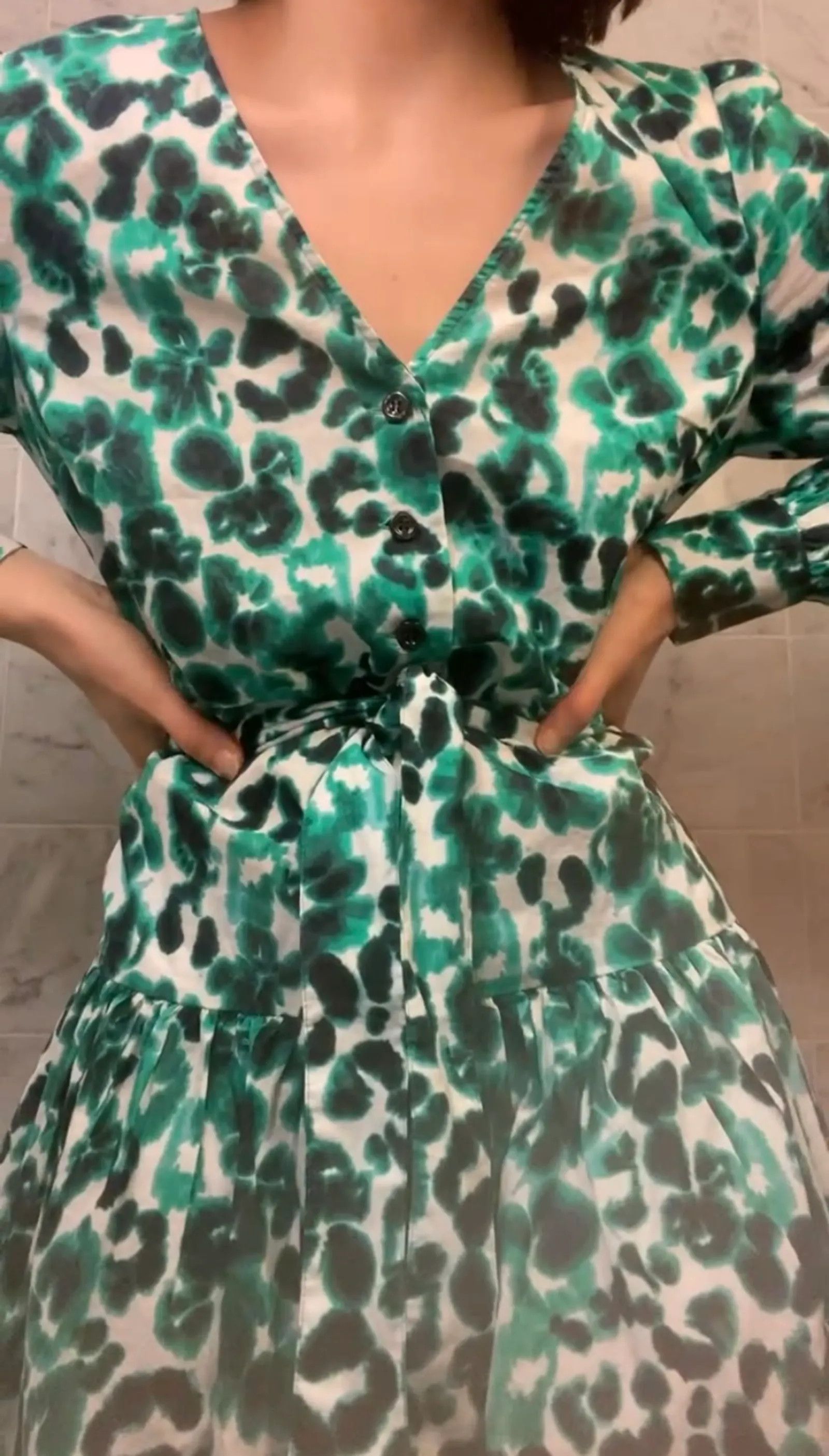 Baum und Pferdgarten Baum und Pferdgarten ANISE - Floating Flower Green Dress Size XS / US 0-2 / IT 36-38 - 5 Thumbnail