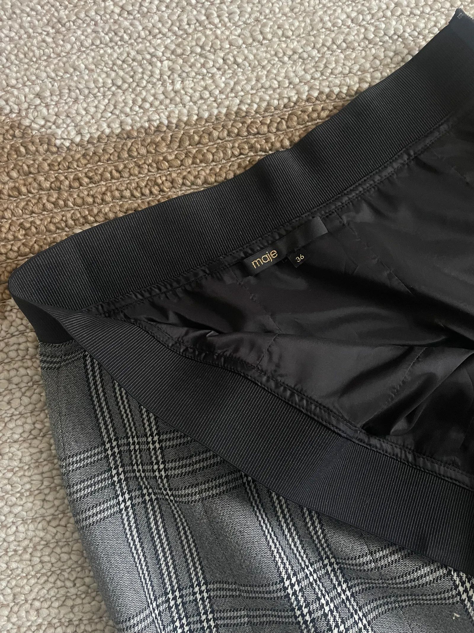 Maje Maje Skirt Size 26" / US 2 / IT 38 - 2 Thumbnail