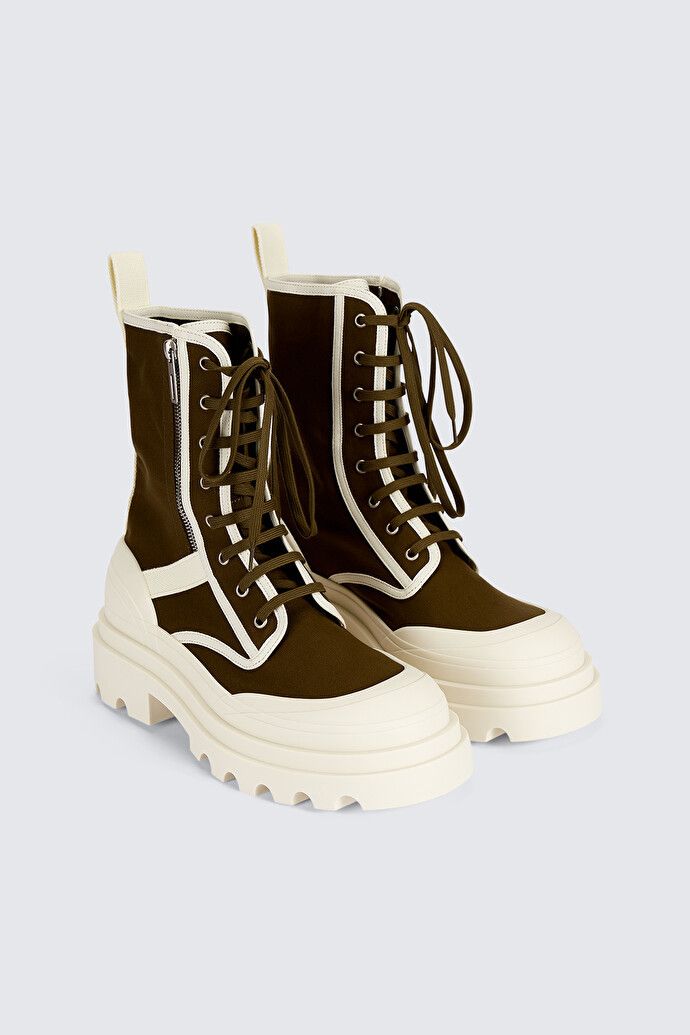 Bottega Veneta Bottega Veneta Ribbon Bomber Lace-up Boots Size US 11 / EU 44 - 2 Thumbnail