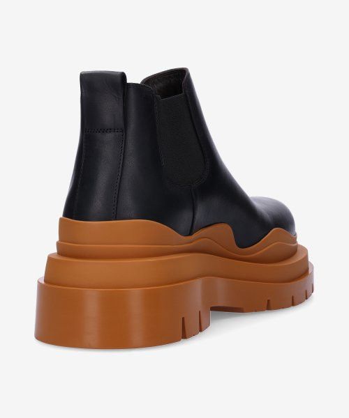 Bottega Veneta Bottega Veneta Tire Ankle Chelsea Boots with brown sole Size US 7 / EU 40 - 4 Thumbnail