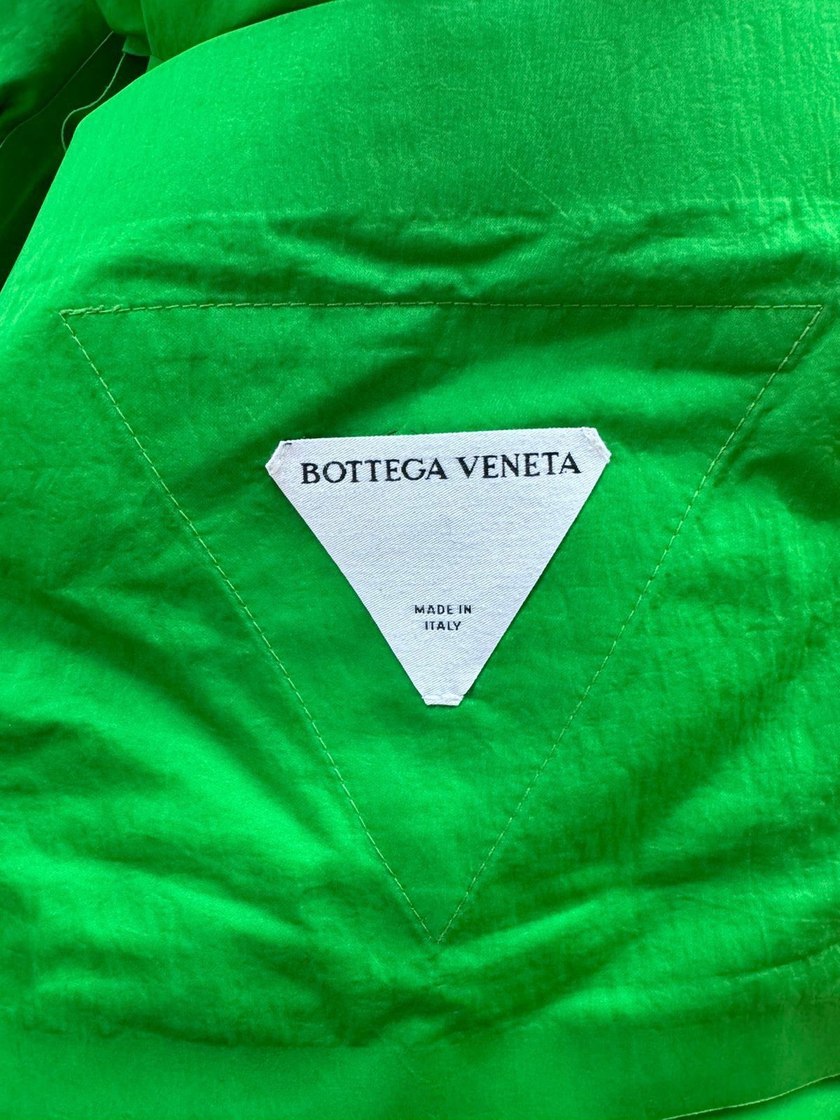 Bottega Veneta Tech Quilted Intrecciato Padded Shell Vest in Green Size US M / EU 48-50 / 2 - 4 Thumbnail