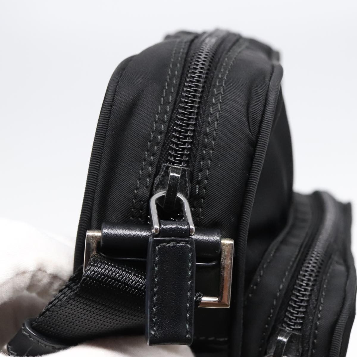 Prada Black Synthetic Shoulder Bag (Pre-Owned) Size ONE SIZE - 20 Thumbnail