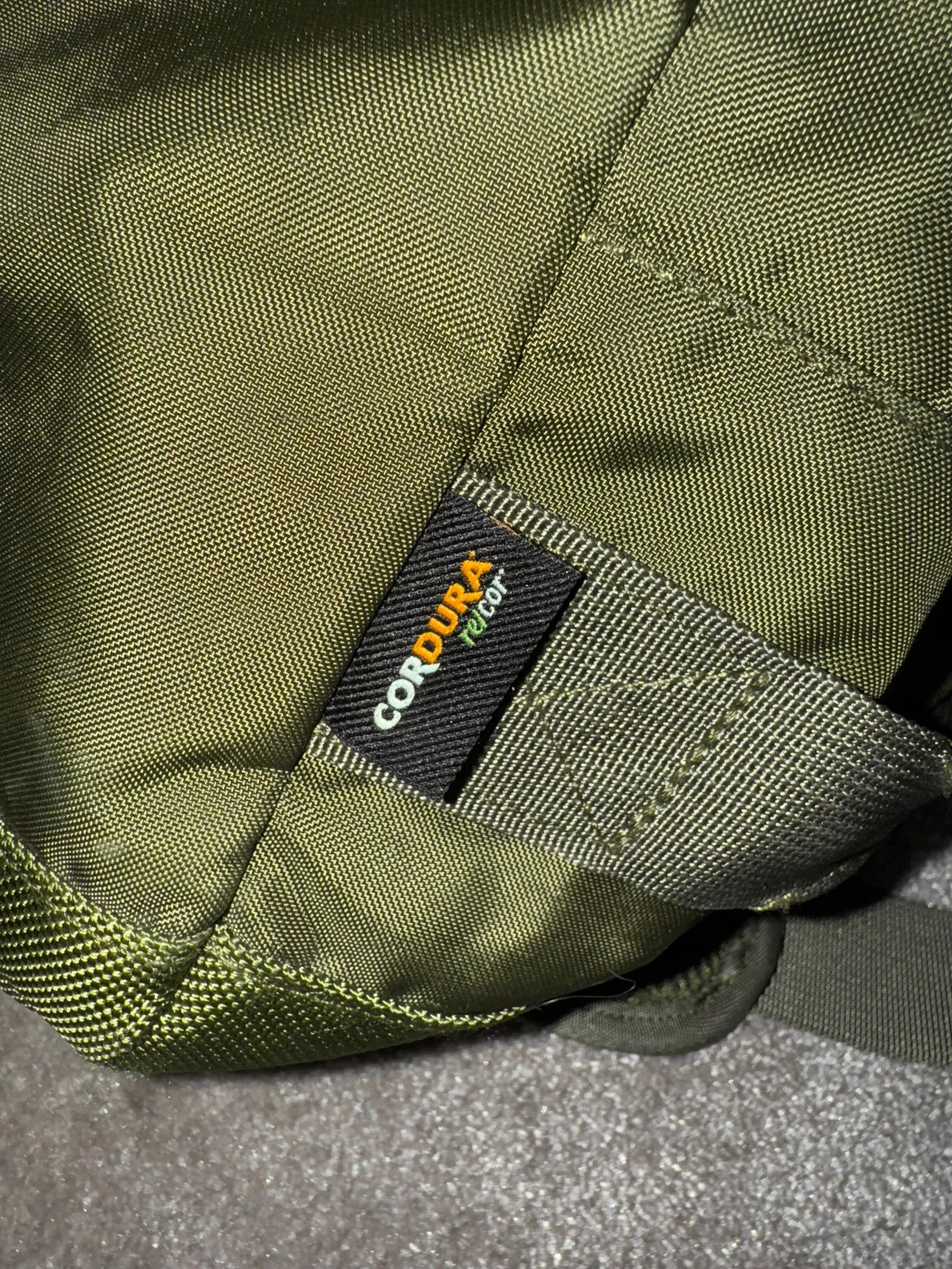 Supreme Supreme Supreme Duffle Bag Training Bag Size ONE SIZE - 3 Thumbnail