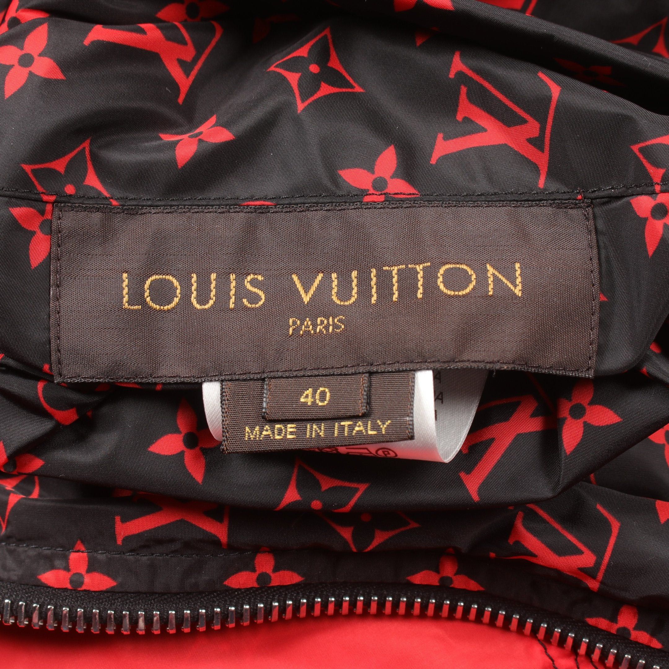 Louis Vuitton Louis Vuitton Monogram Coat Nylon Black Red Hooded Reversible Size ONE SIZE - 4 Thumbnail