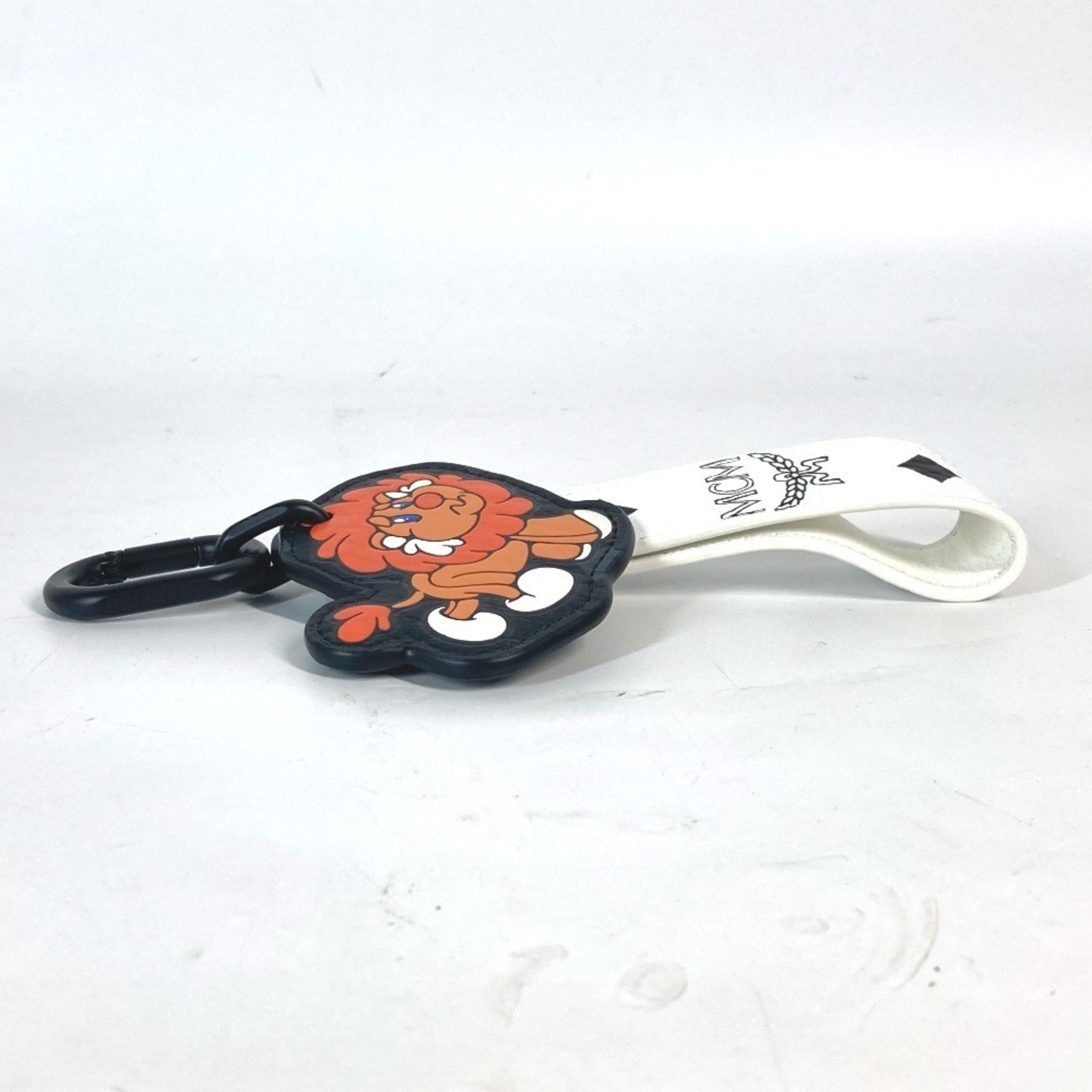 MCM MCM Lion Visetos Bag Charm Strap Keychain Leather Men's Women's White Size ONE SIZE - 4 Thumbnail