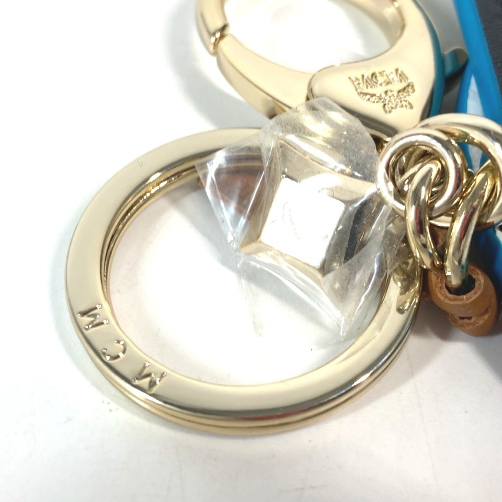 MCM MCM Visetos M Round Bag Charm Keychain Leather Men's Women's White Size ONE SIZE - 11 Thumbnail