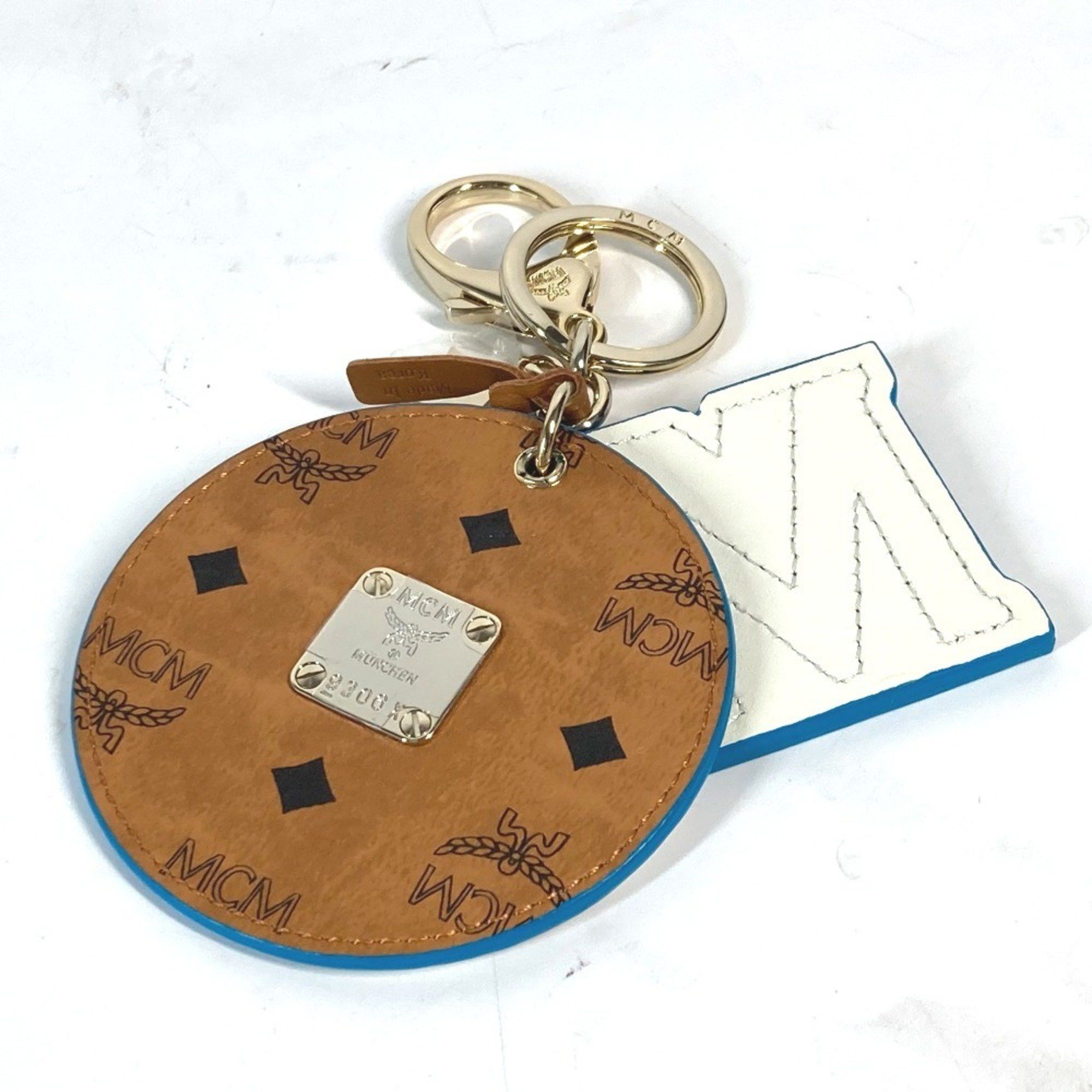 MCM MCM Visetos M Round Bag Charm Keychain Leather Men's Women's White Size ONE SIZE - 2 Thumbnail