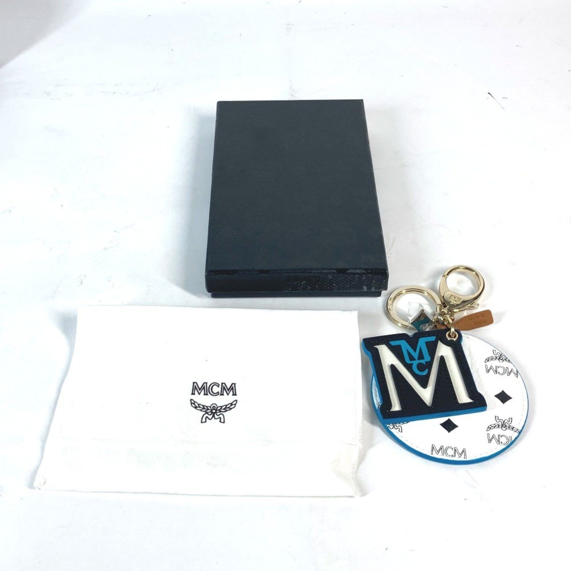 MCM MCM Visetos M Round Bag Charm Keychain Leather Men's Women's White Size ONE SIZE - 12 Thumbnail