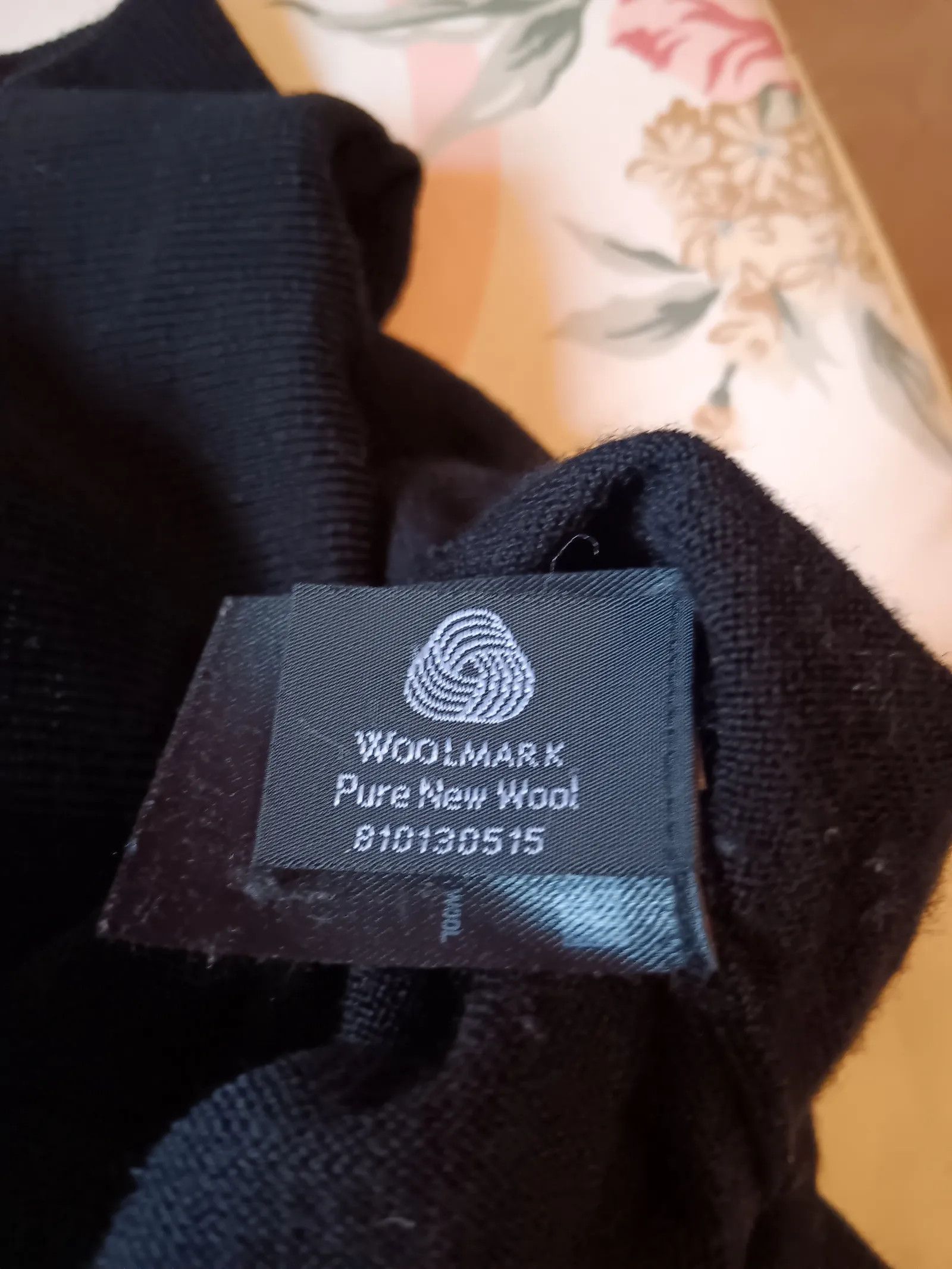 Uniqlo Uniqlo Sweater Size M / US 6-8 / IT 42-44 - 3 Thumbnail