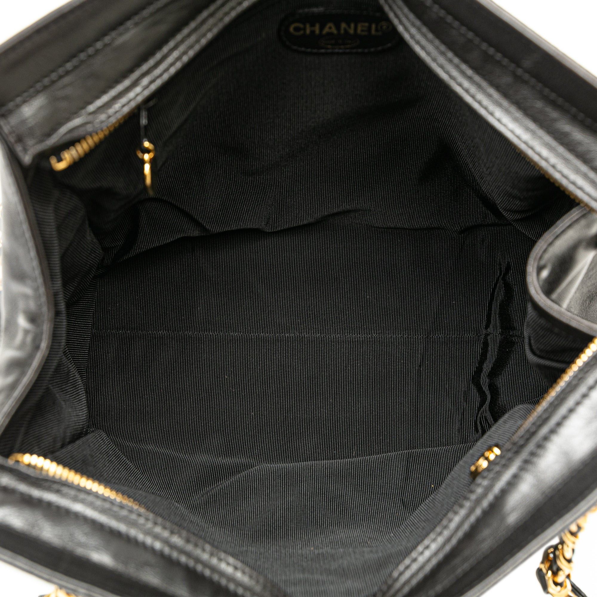 Chanel Chanel CC Lambskin Chain Tote Black Size ONE SIZE - 4 Thumbnail