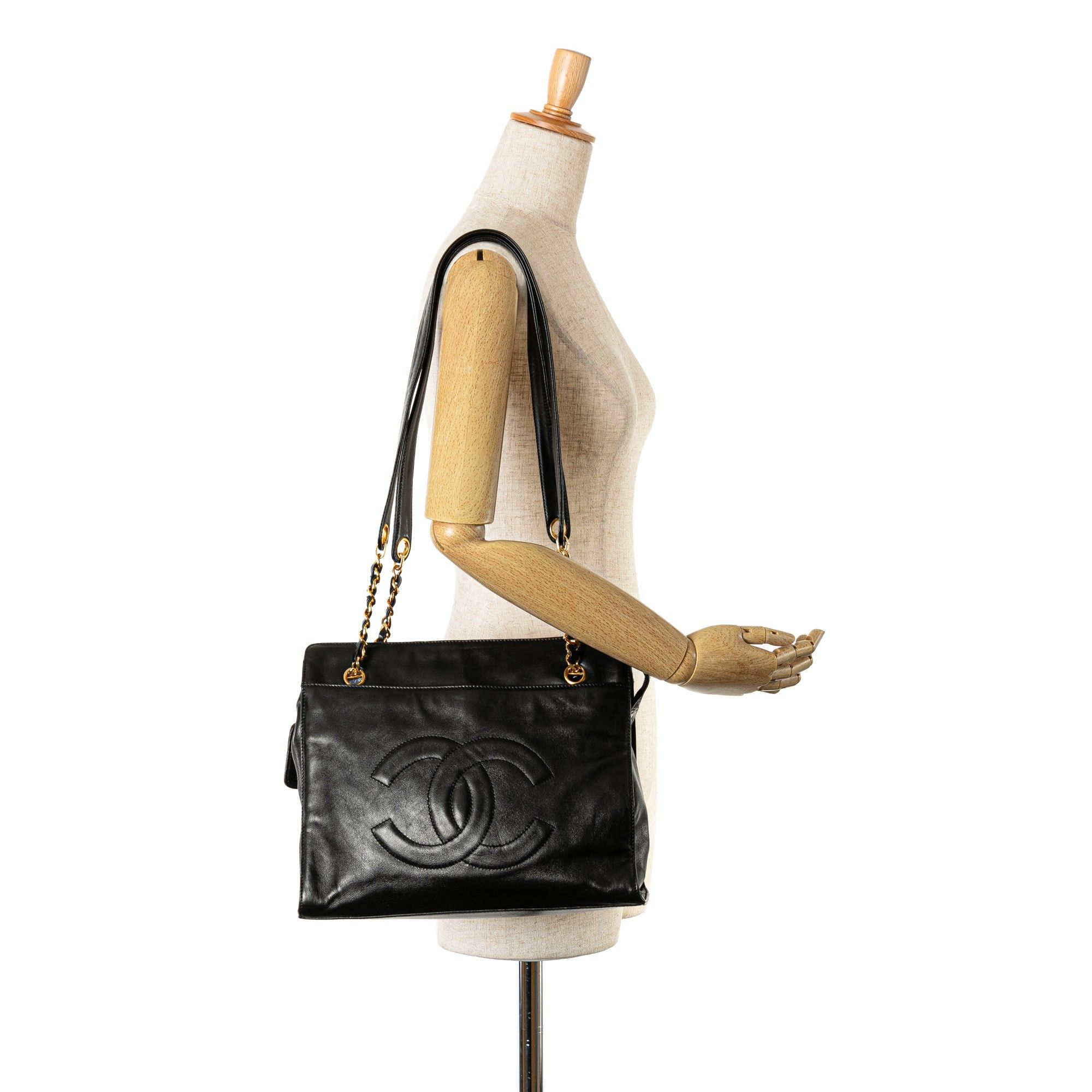 Chanel Chanel CC Lambskin Chain Tote Black Size ONE SIZE - 7 Thumbnail