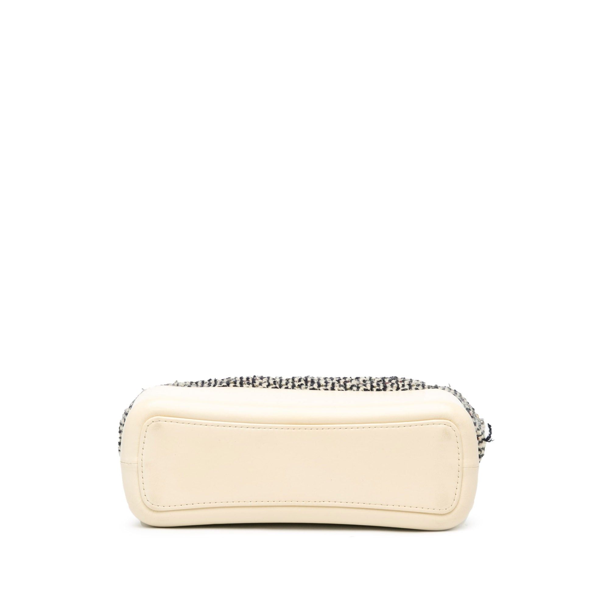 Chanel Chanel Medium Tweed and Lambskin Gabrielle Crossbody Blue Size ONE SIZE - 3 Thumbnail