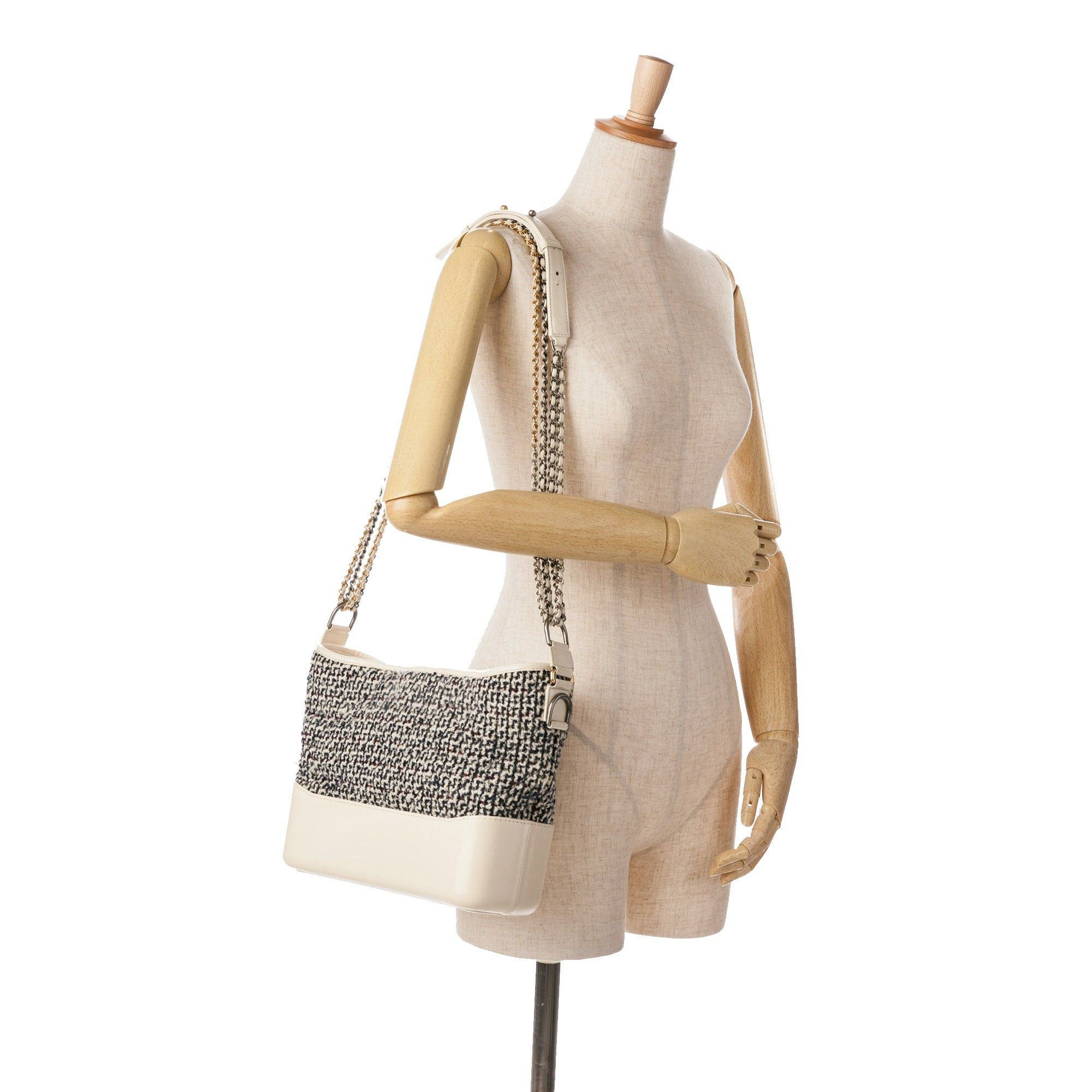 Chanel Chanel Medium Tweed and Lambskin Gabrielle Crossbody Blue Size ONE SIZE - 10 Thumbnail