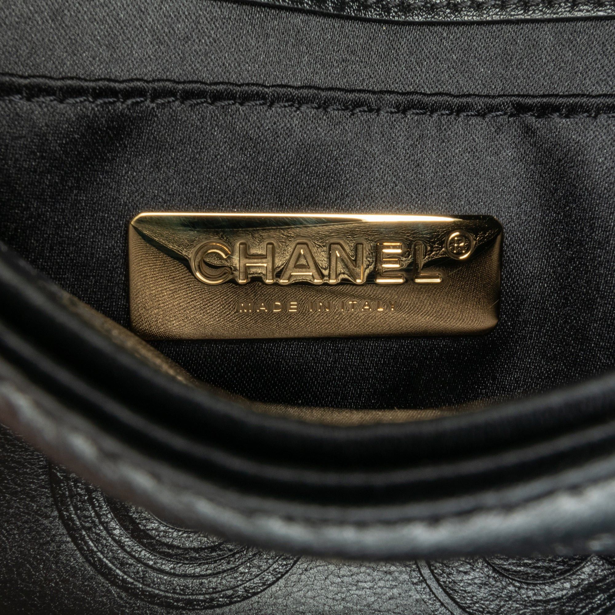 Chanel Chanel Mini Square Coco Embossed Calfskin Flap Black Size ONE SIZE - 6 Thumbnail