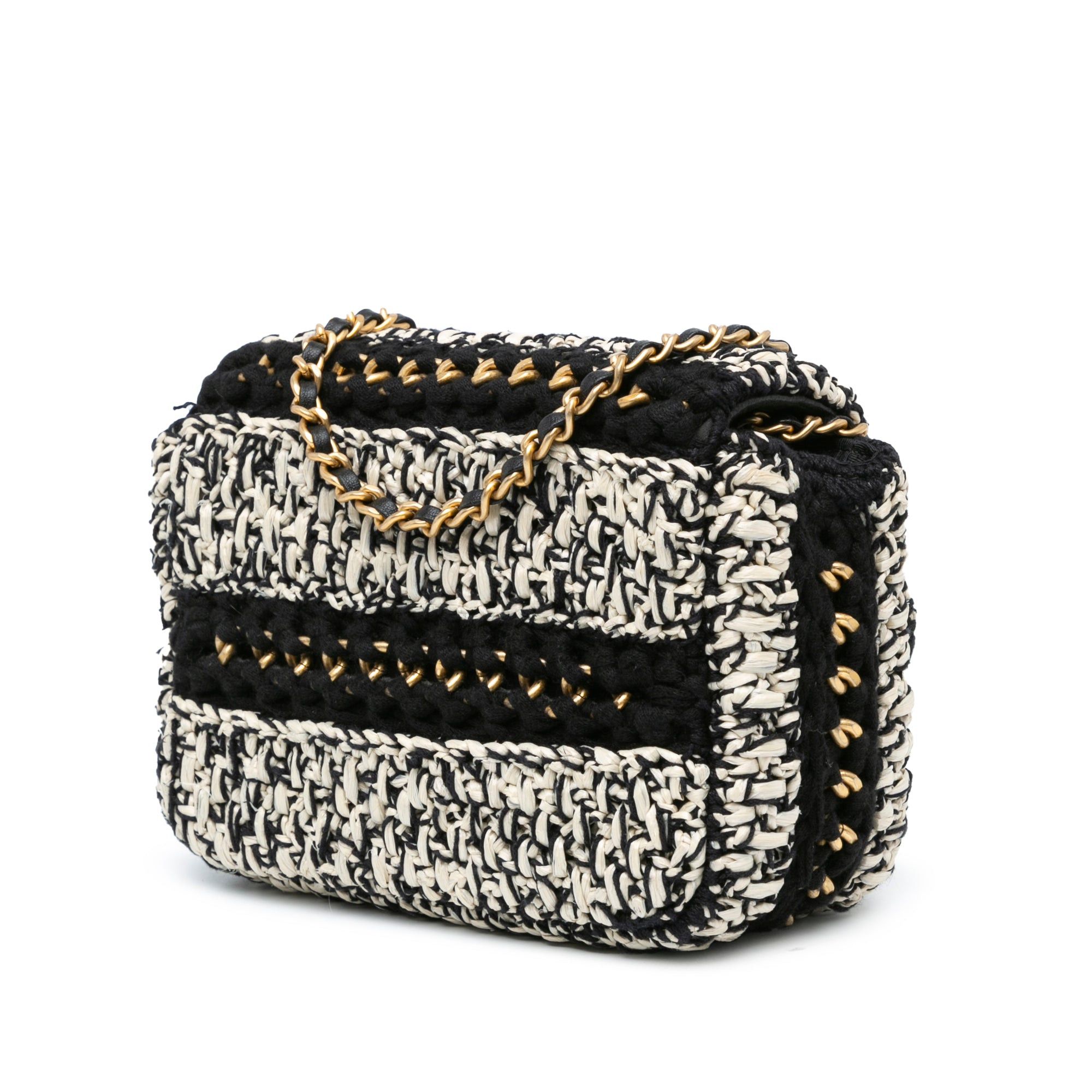 Chanel Chanel Raffia Braided with Love Flap White Size ONE SIZE - 2 Thumbnail