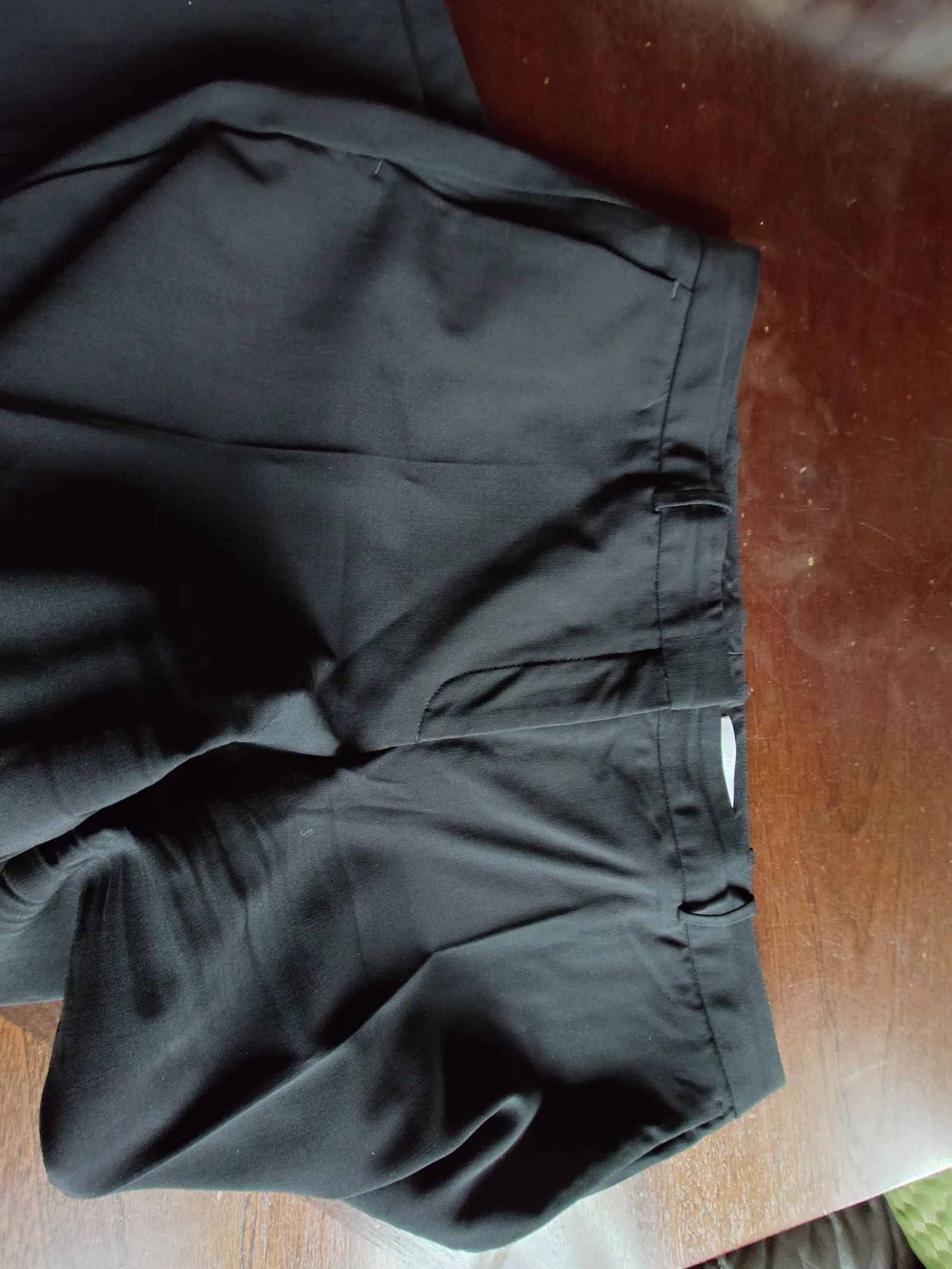 Hugo Boss Hugo Boss Pants Size 28" / US 6 / IT 42 - 2 Thumbnail