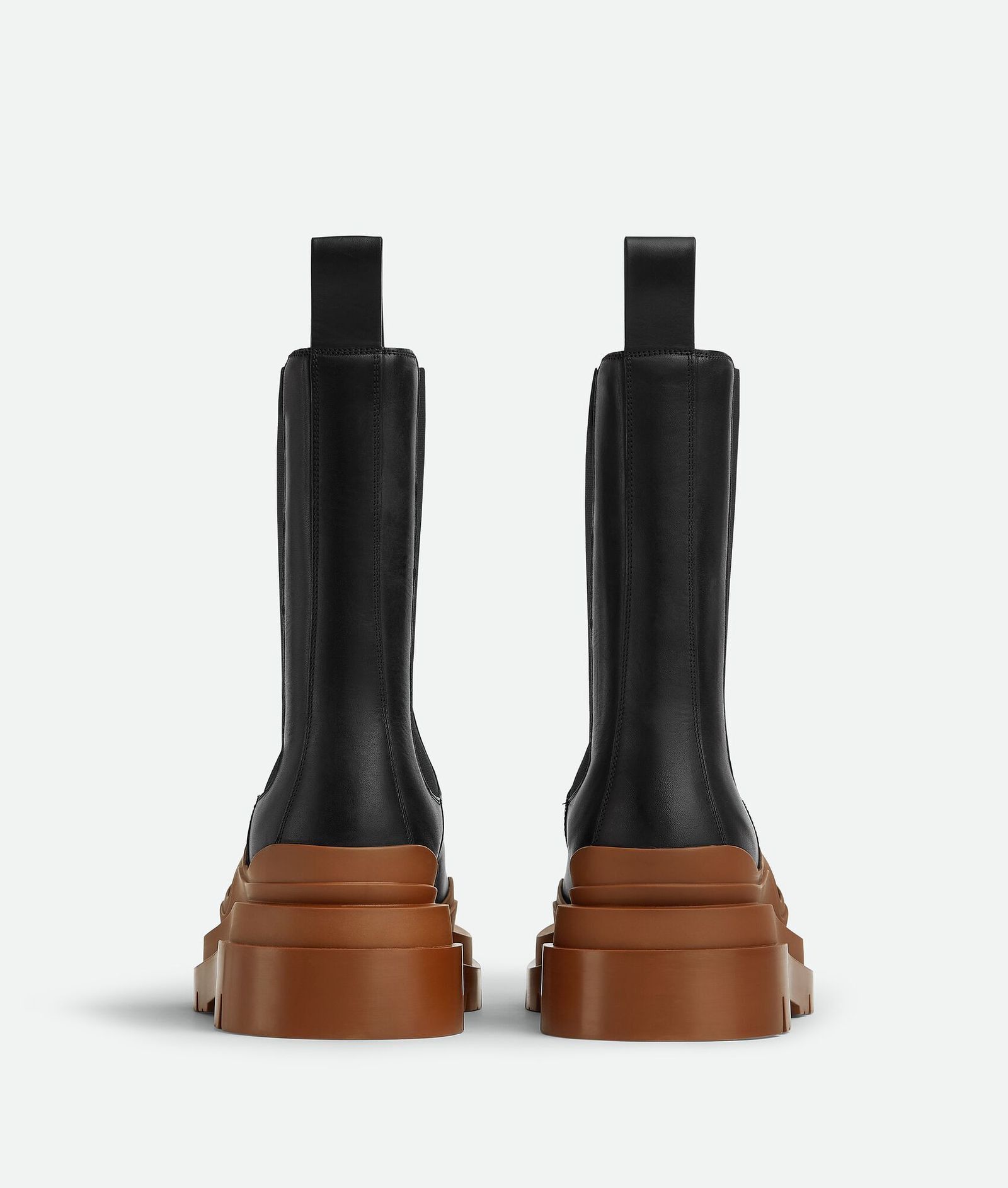 Bottega Veneta Bottega Veneta Tire Chelsea Boots with brown sole Size US 9 / EU 42 - 3 Thumbnail