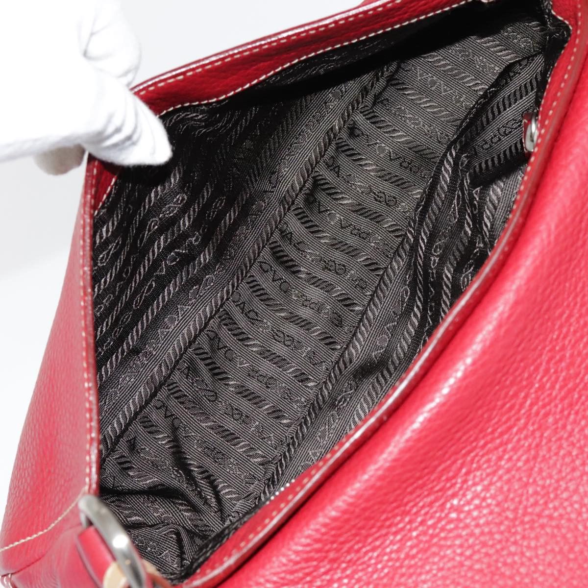 Prada Red Leather Shoulder Bag (Pre-Owned) Size ONE SIZE - 15 Thumbnail