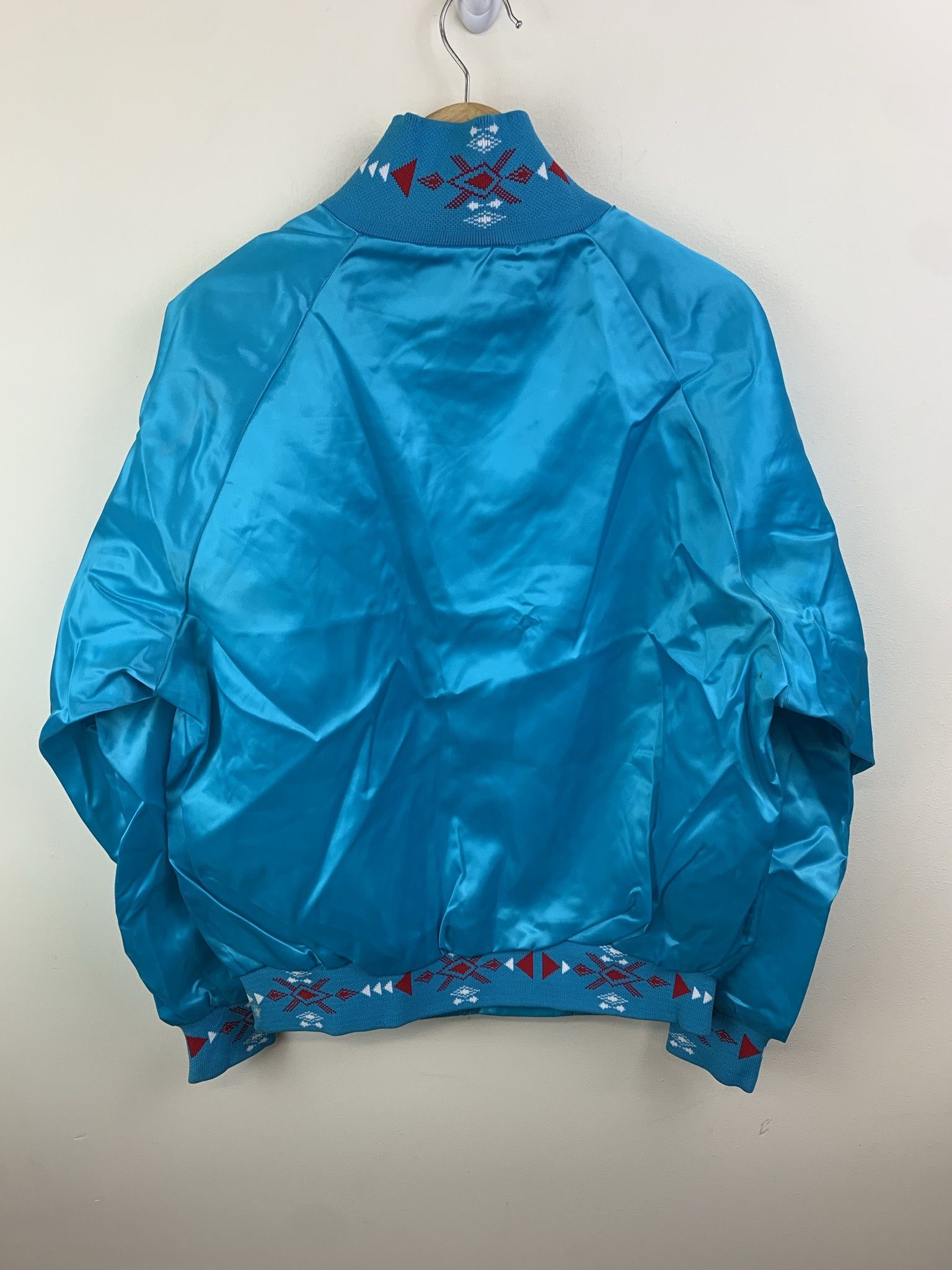 Vintage Vintage 1990s Western Aztec Blue Satin Snap Jacket Size L Size US L / EU 52-54 / 3 - 3 Thumbnail