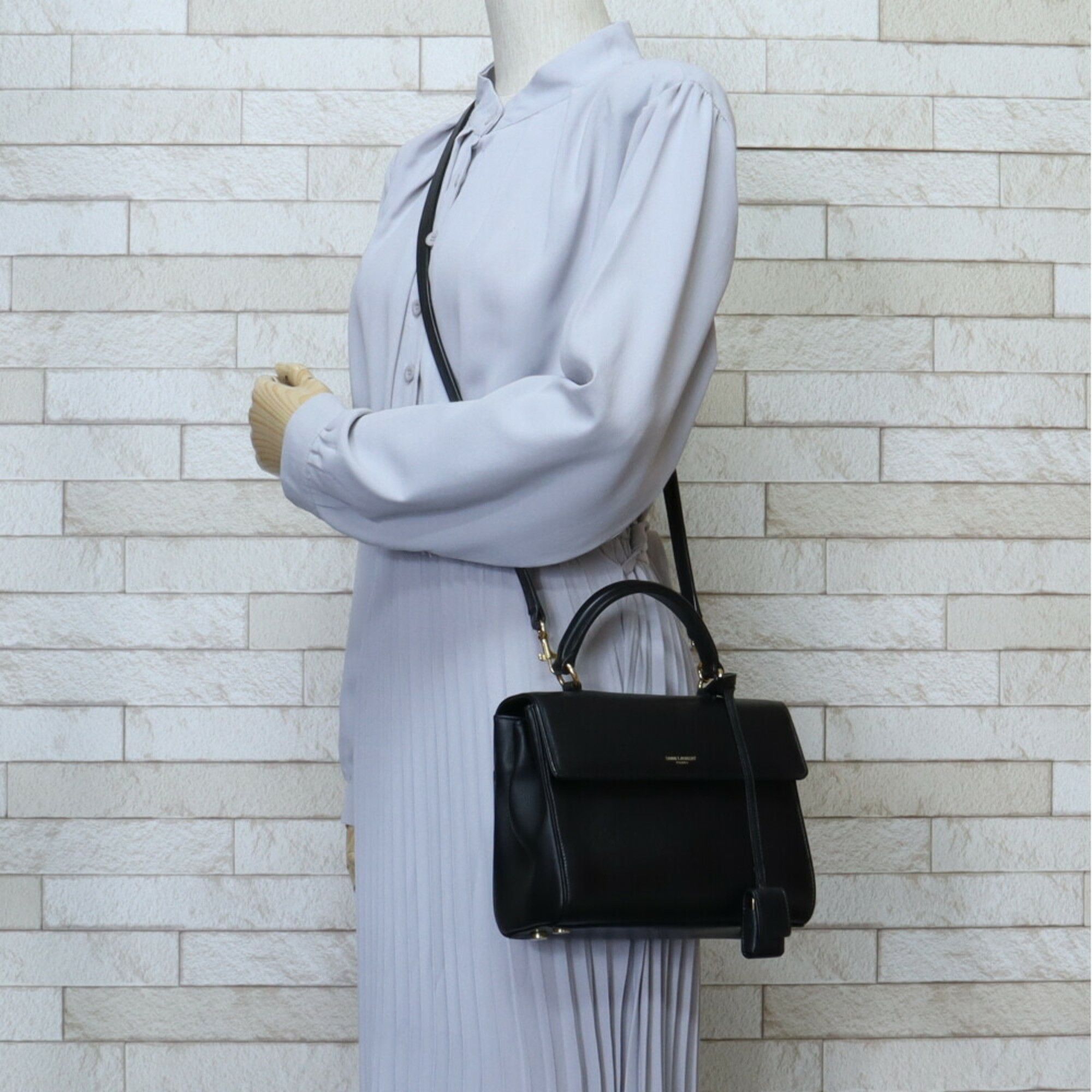 Yves Saint Laurent Saint Laurent shoulder Size ONE SIZE - 6 Thumbnail