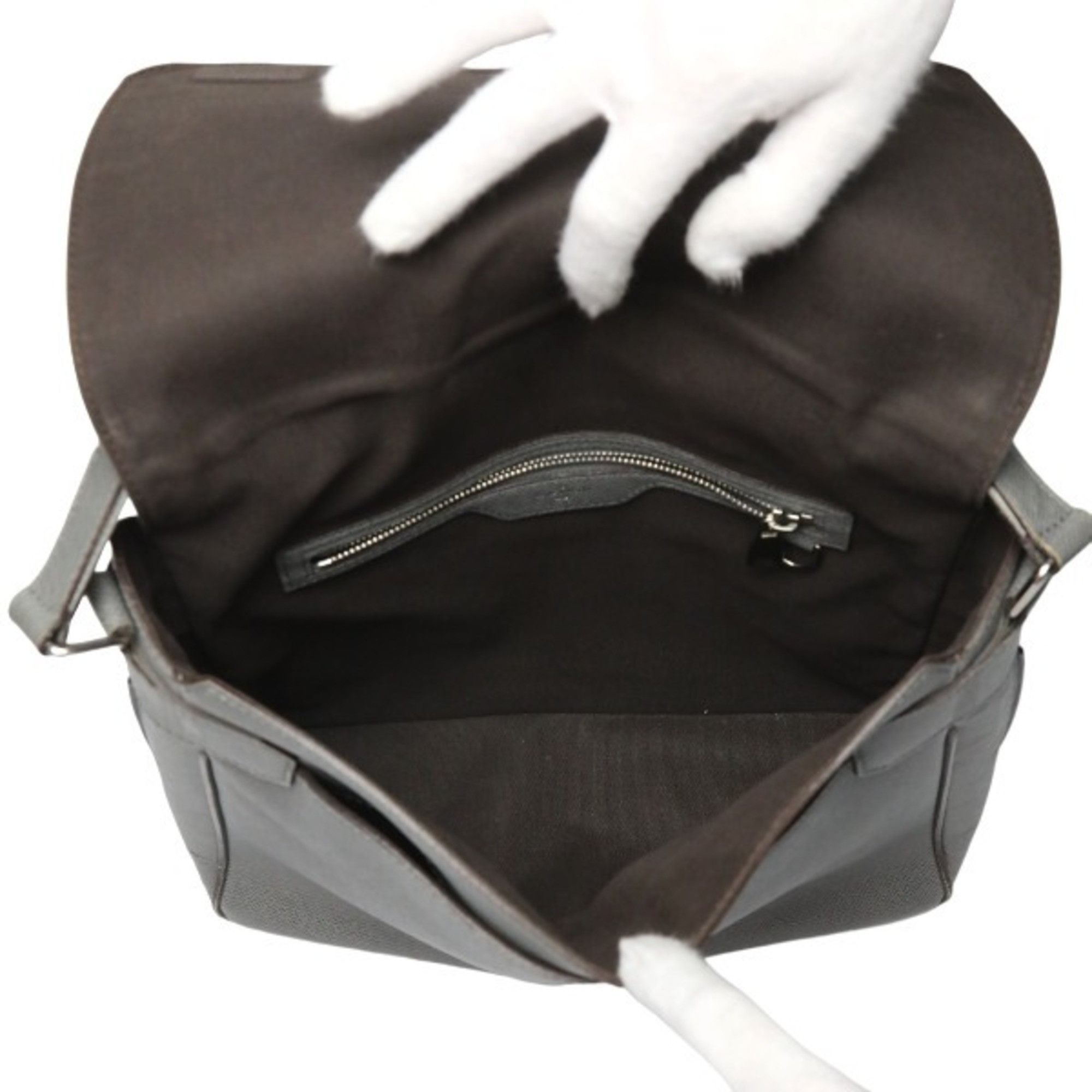 Louis Vuitton Louis Vuitton Roman shoulder Size ONE SIZE - 5 Thumbnail
