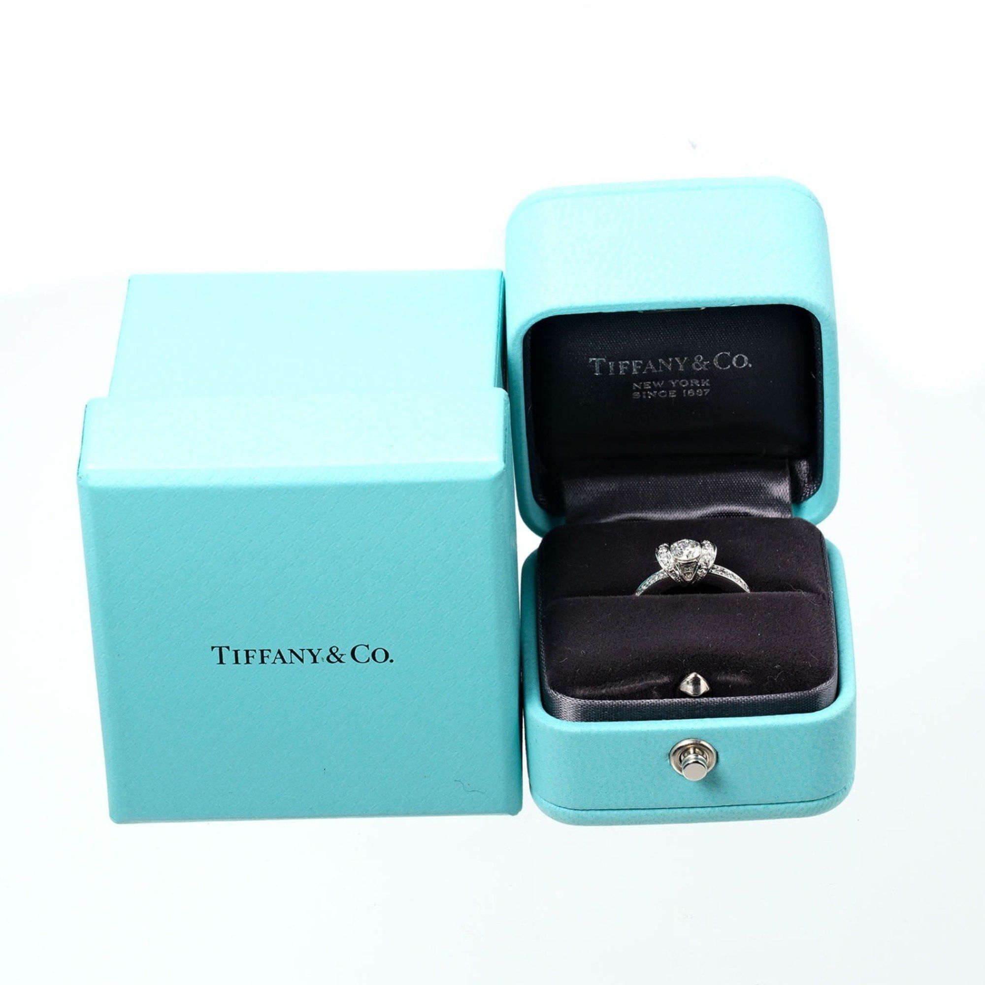 Tiffany & Co. Tiffany & Co Ribbon ring Size ONE SIZE - 6 Thumbnail