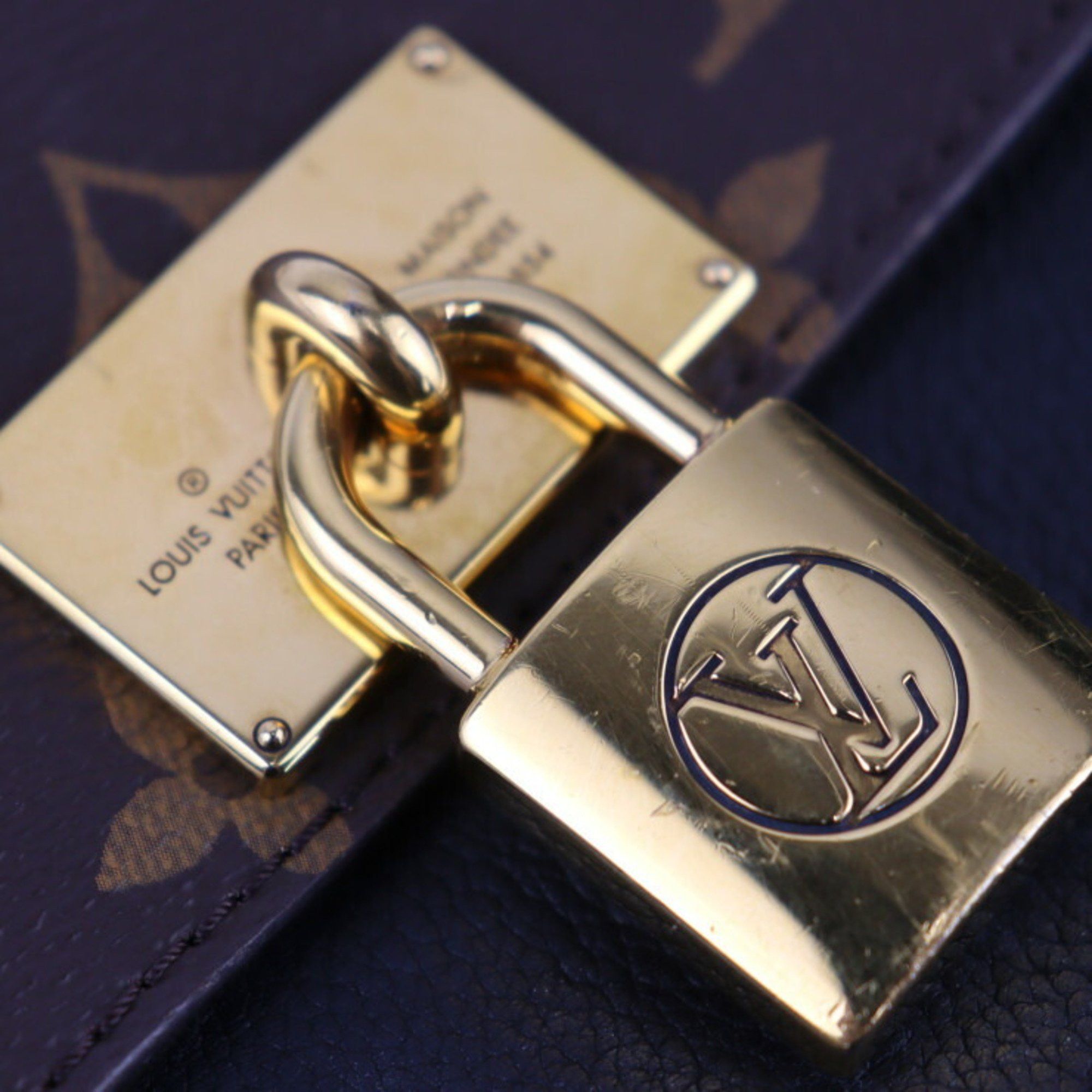 Louis Vuitton Louis Vuitton Marignan clutch Size ONE SIZE - 8 Thumbnail