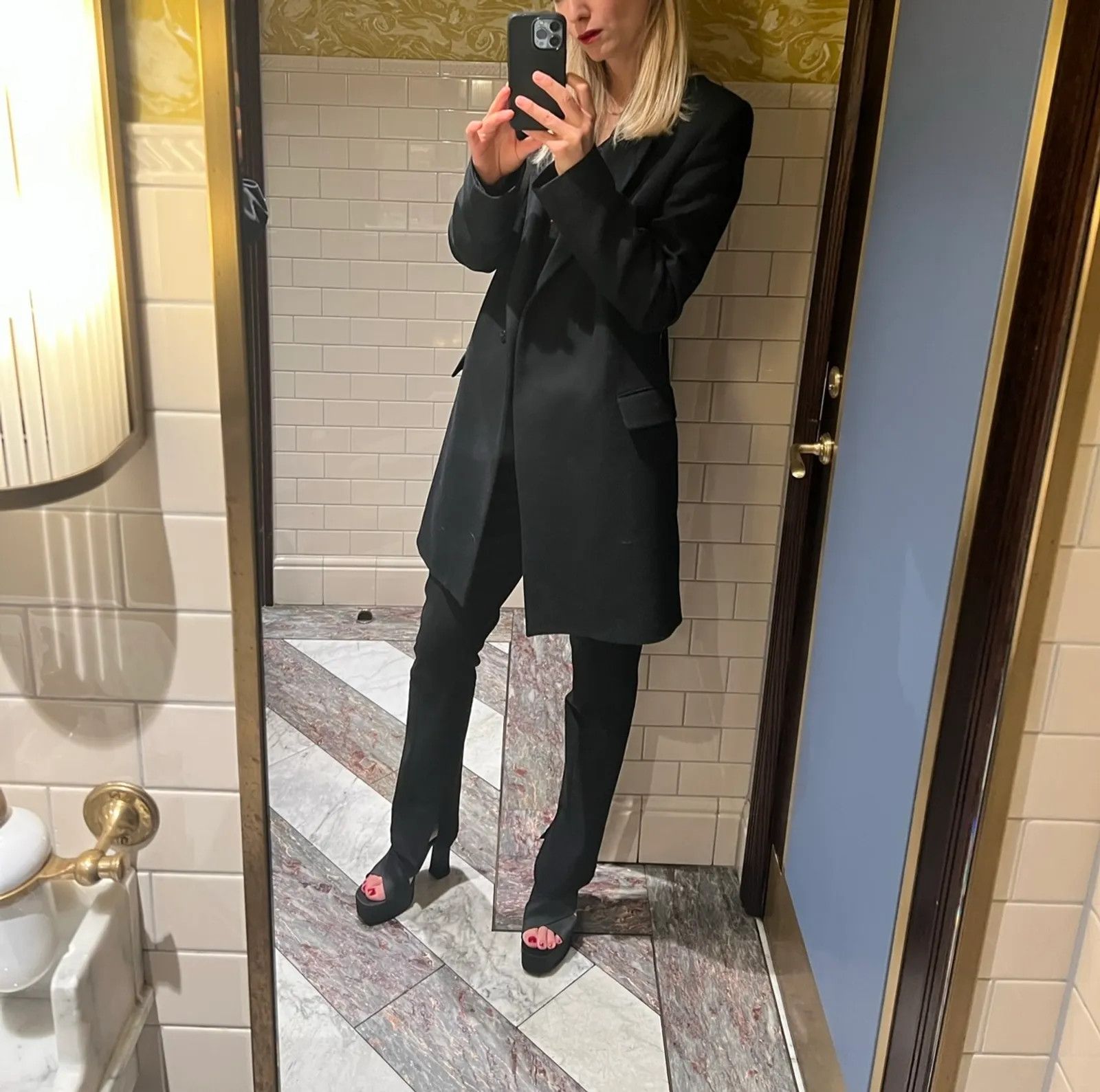 Acne Studios Acne Studios Coat Size XS / US 0-2 / IT 36-38 - 2 Thumbnail