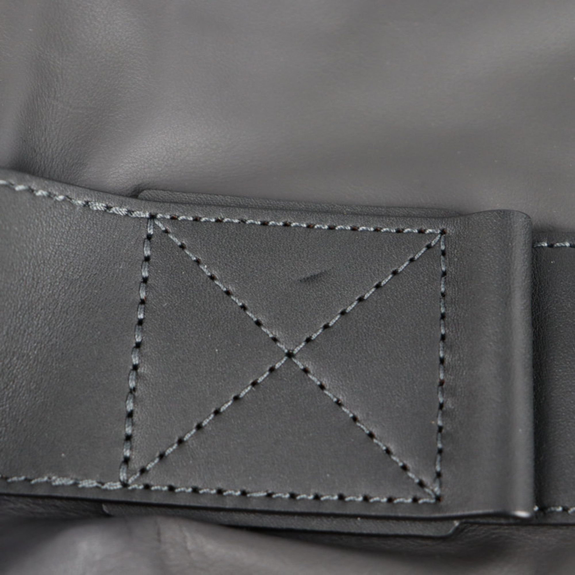 Louis Vuitton Louis Vuitton Boston travel Size ONE SIZE - 7 Thumbnail