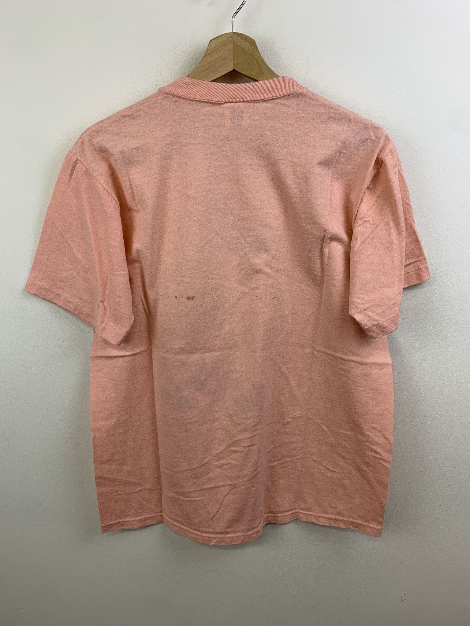Disney Vintage 1990s Disneyland Sinigel Stitch Tanned Mickey Minnesota Tee Shirt Size L Size US L / EU 52-54 / 3 - 4 Thumbnail