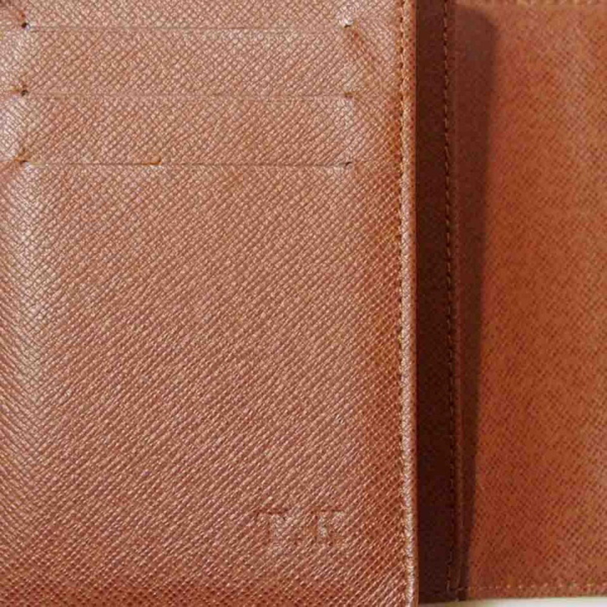 Louis Vuitton Louis Vuitton Koala wallet Size ONE SIZE - 4 Thumbnail