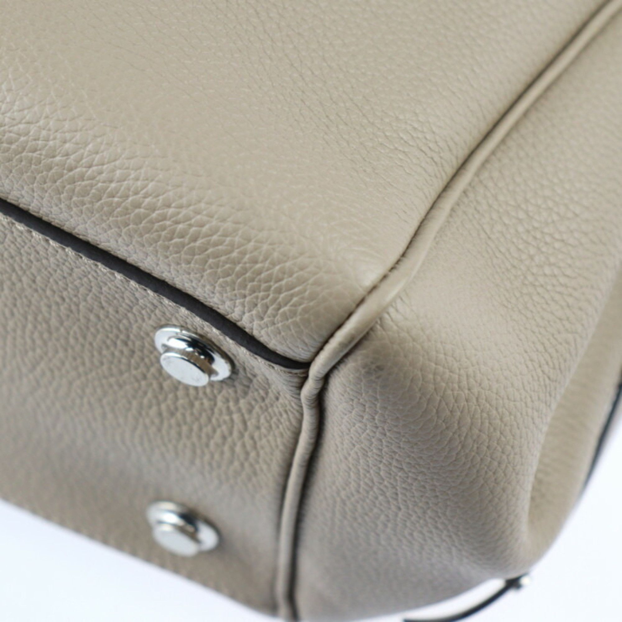 Louis Vuitton Louis Vuitton Milla handbag Size ONE SIZE - 10 Thumbnail