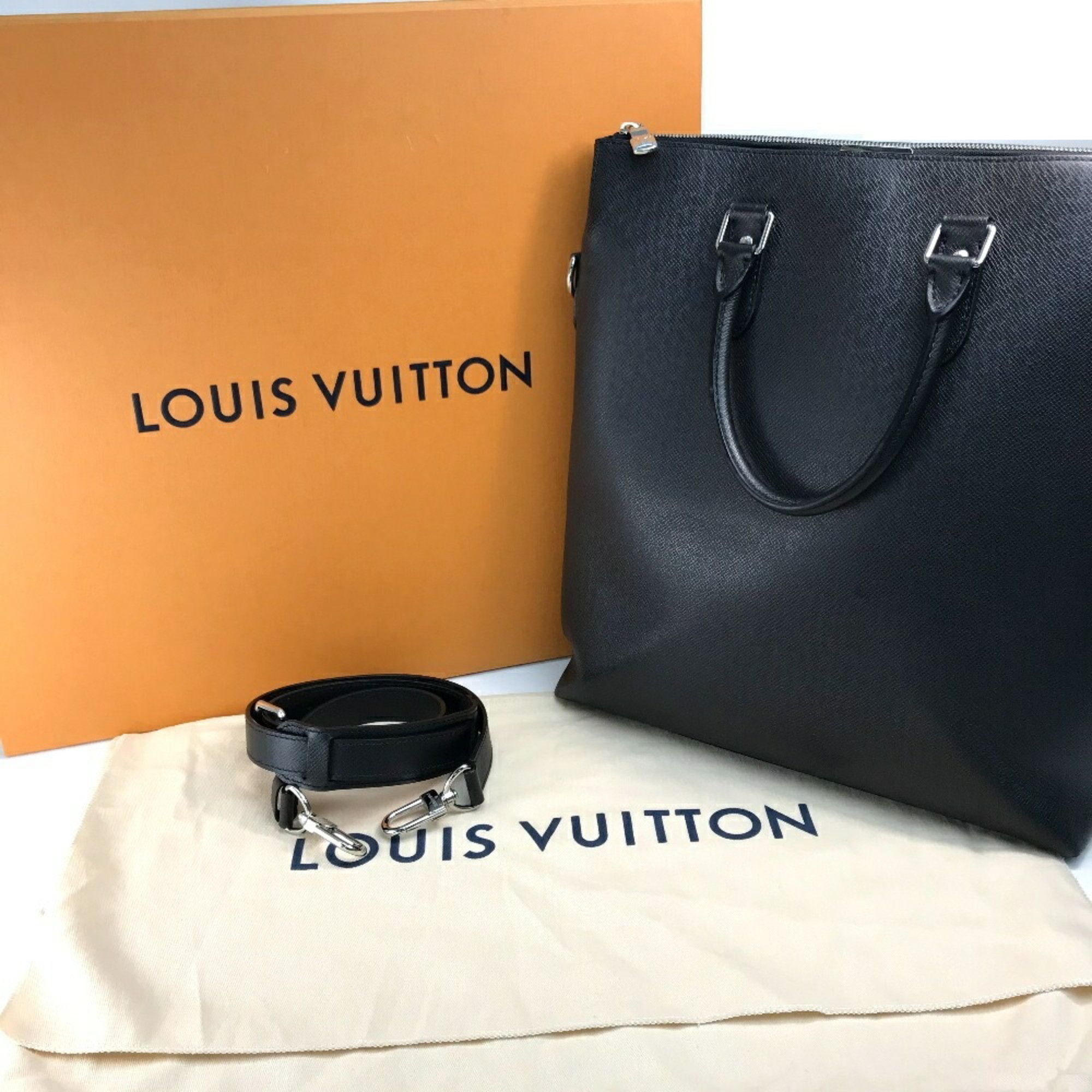 Louis Vuitton Louis Vuitton Anton handbag Size ONE SIZE - 6 Thumbnail
