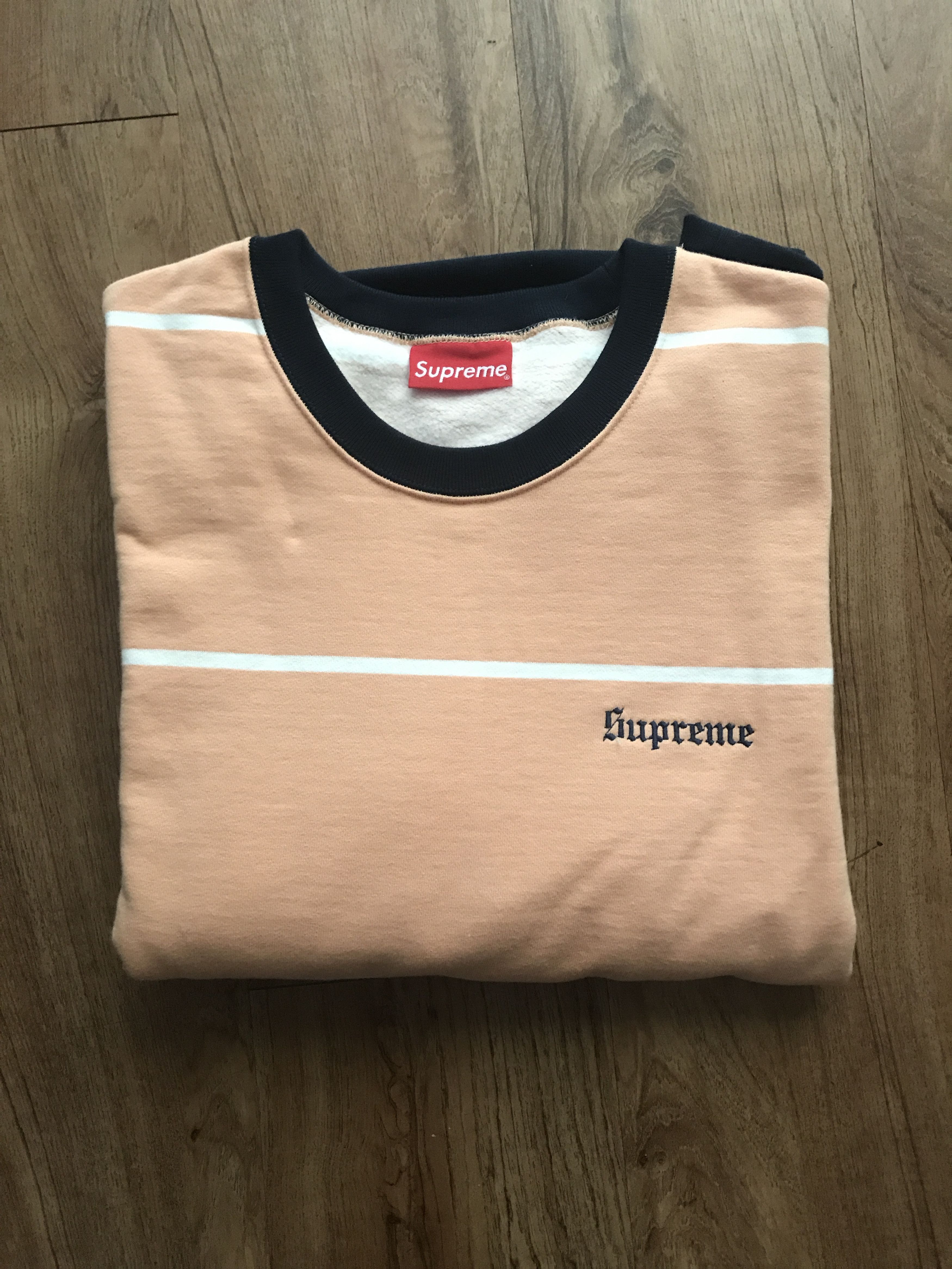 Supreme shops peach crewneck