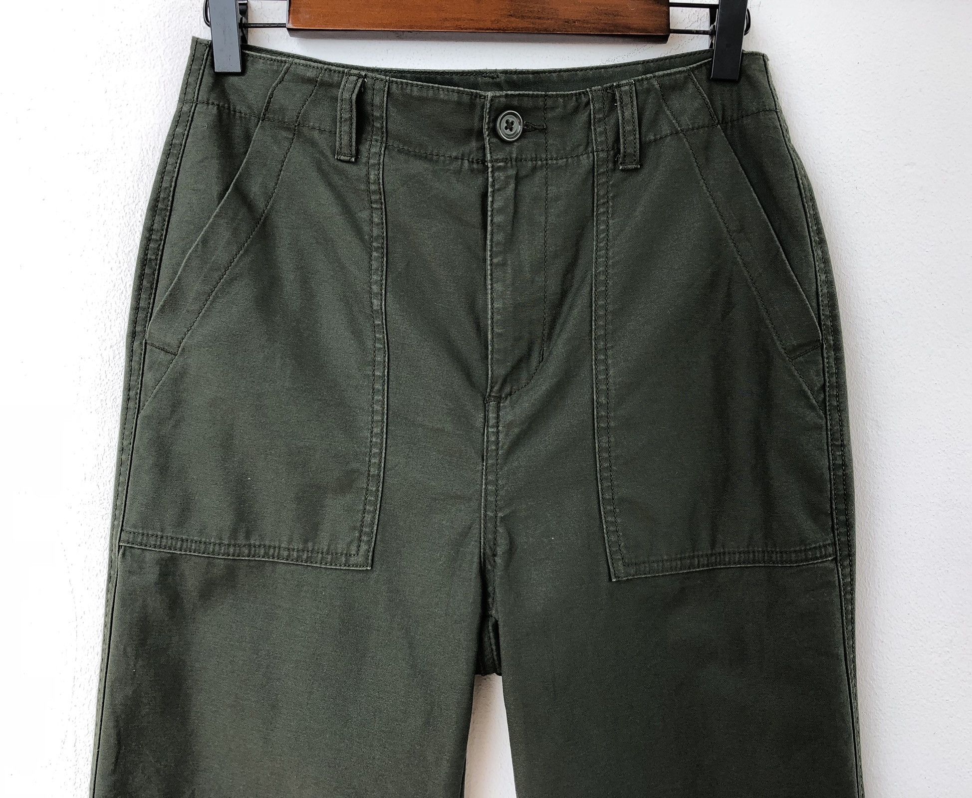 GU PATCH POCKET CASUAL MILITARY COLOUR TROUSERS