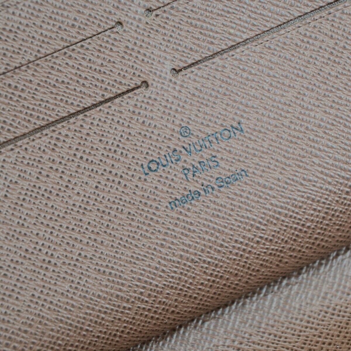 Louis Vuitton Zippy Organizer Brown Canvas Wallet (Pre-Owned) Size ONE SIZE - 9 Thumbnail