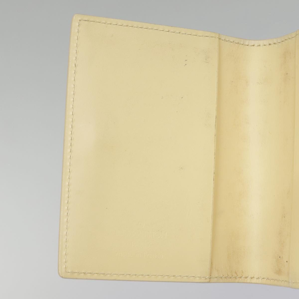 Louis Vuitton Agenda Cover Beige Leather Wallet (Pre-Owned) Size ONE SIZE - 14 Thumbnail