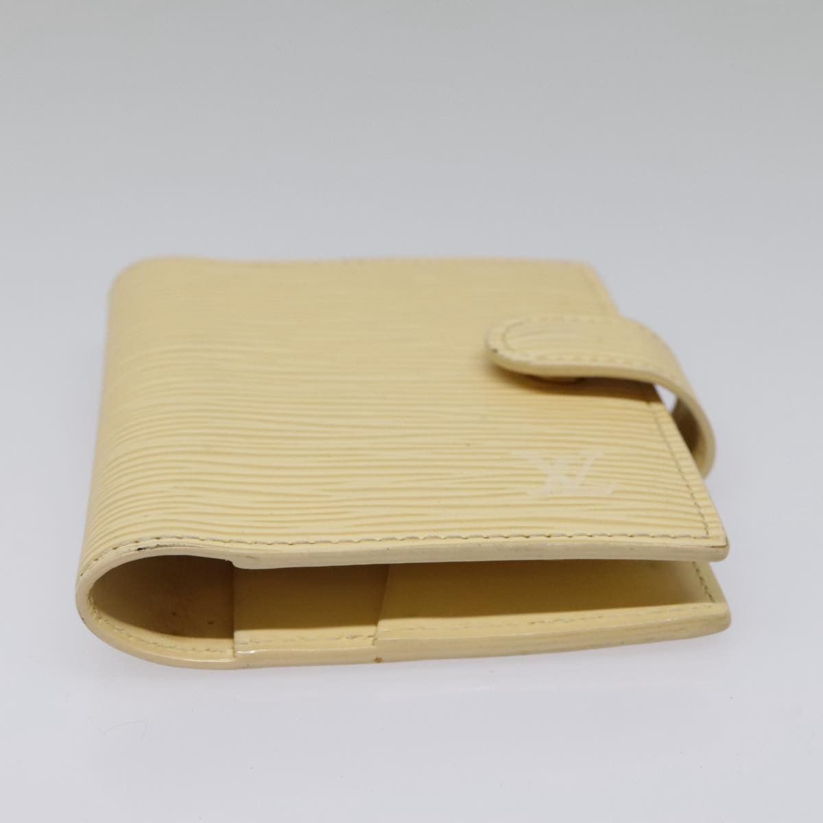 Louis Vuitton Agenda Cover Beige Leather Wallet (Pre-Owned) Size ONE SIZE - 3 Thumbnail