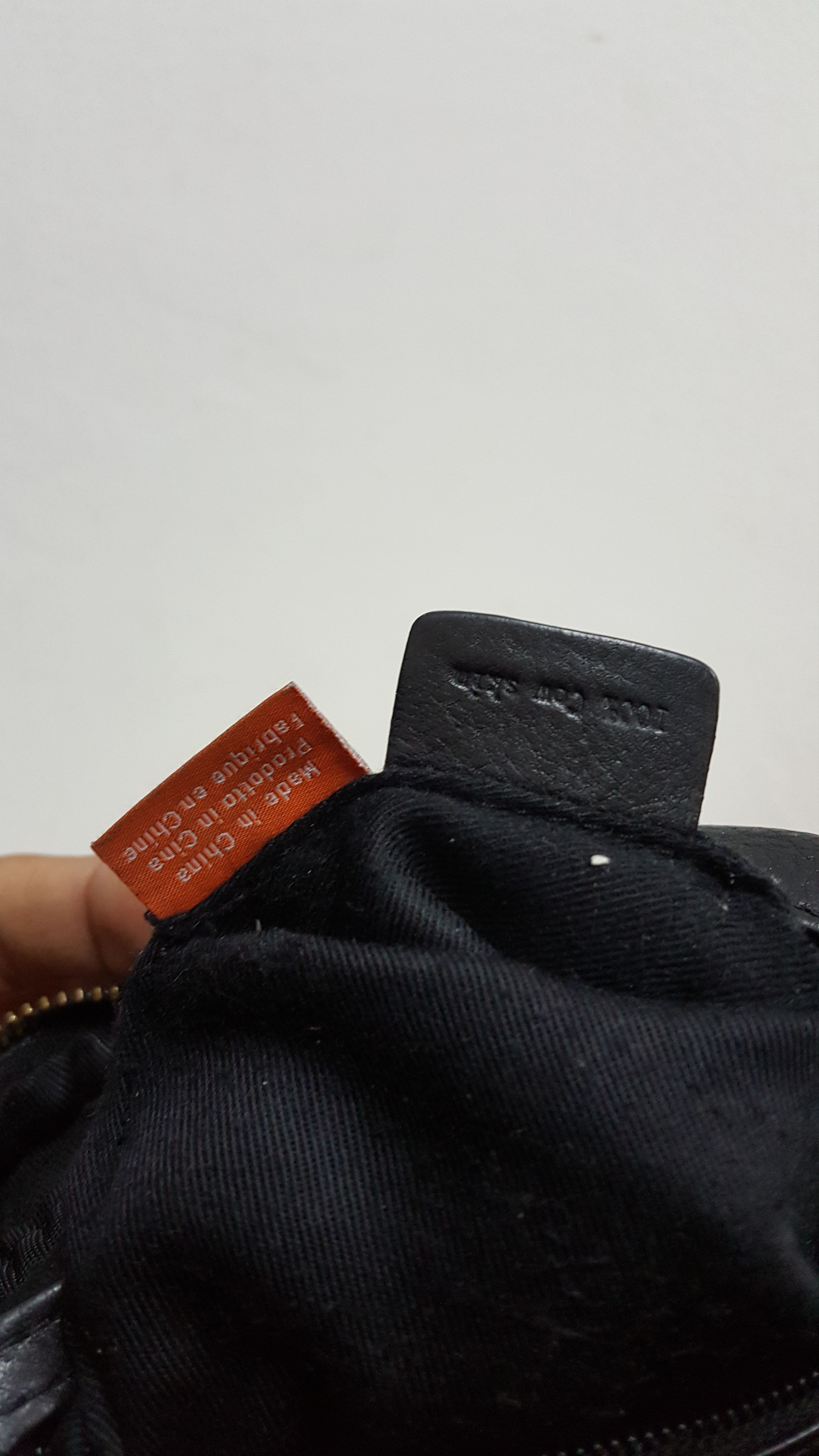 Hugo Boss Hugo Boss Leather Slingbag Size ONE SIZE - 12 Thumbnail