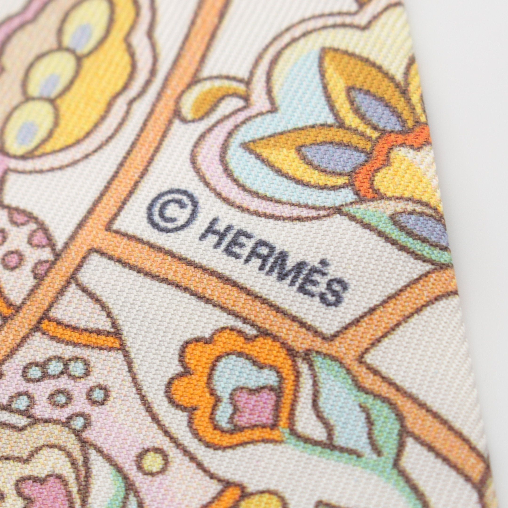 Hermes Hermes Twilly Au Pays Des Oiseaux Fleurs Ribbon Scarf Silk Light Yellow Multicolor Size ONE SIZE - 2 Thumbnail
